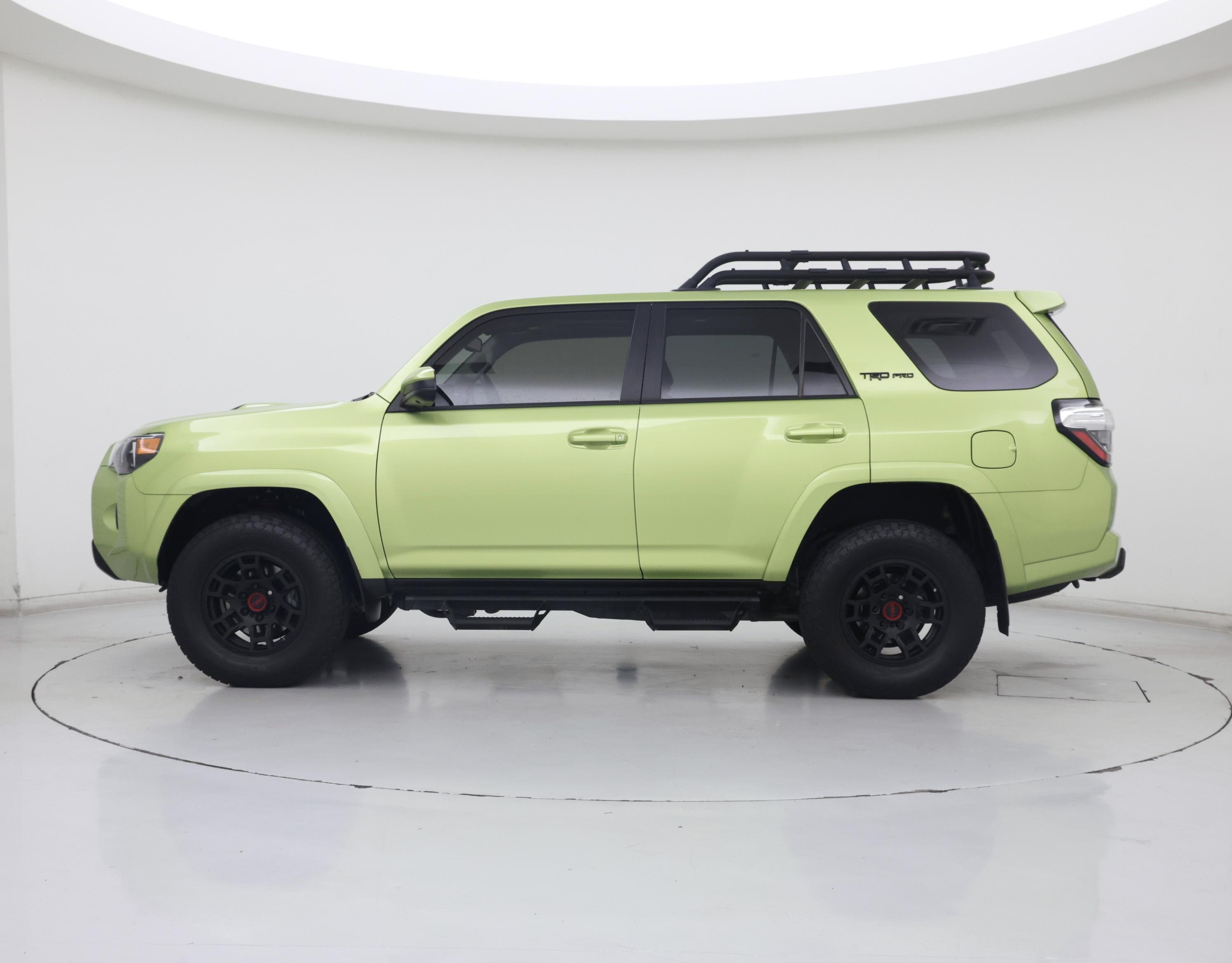 Thumbnail: 2022 Toyota 4Runner - 3