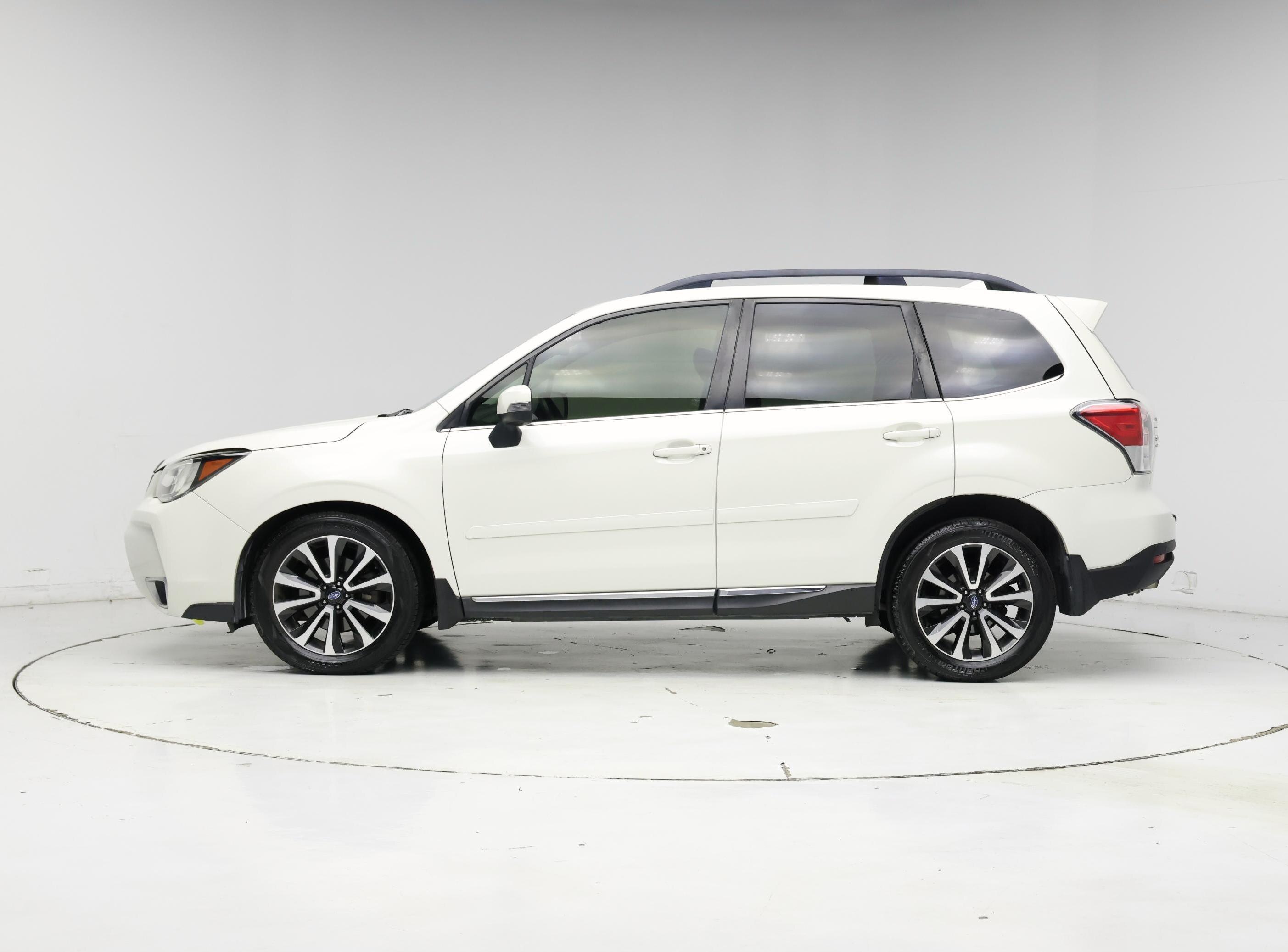 Thumbnail: 2017 Subaru Forester - 3