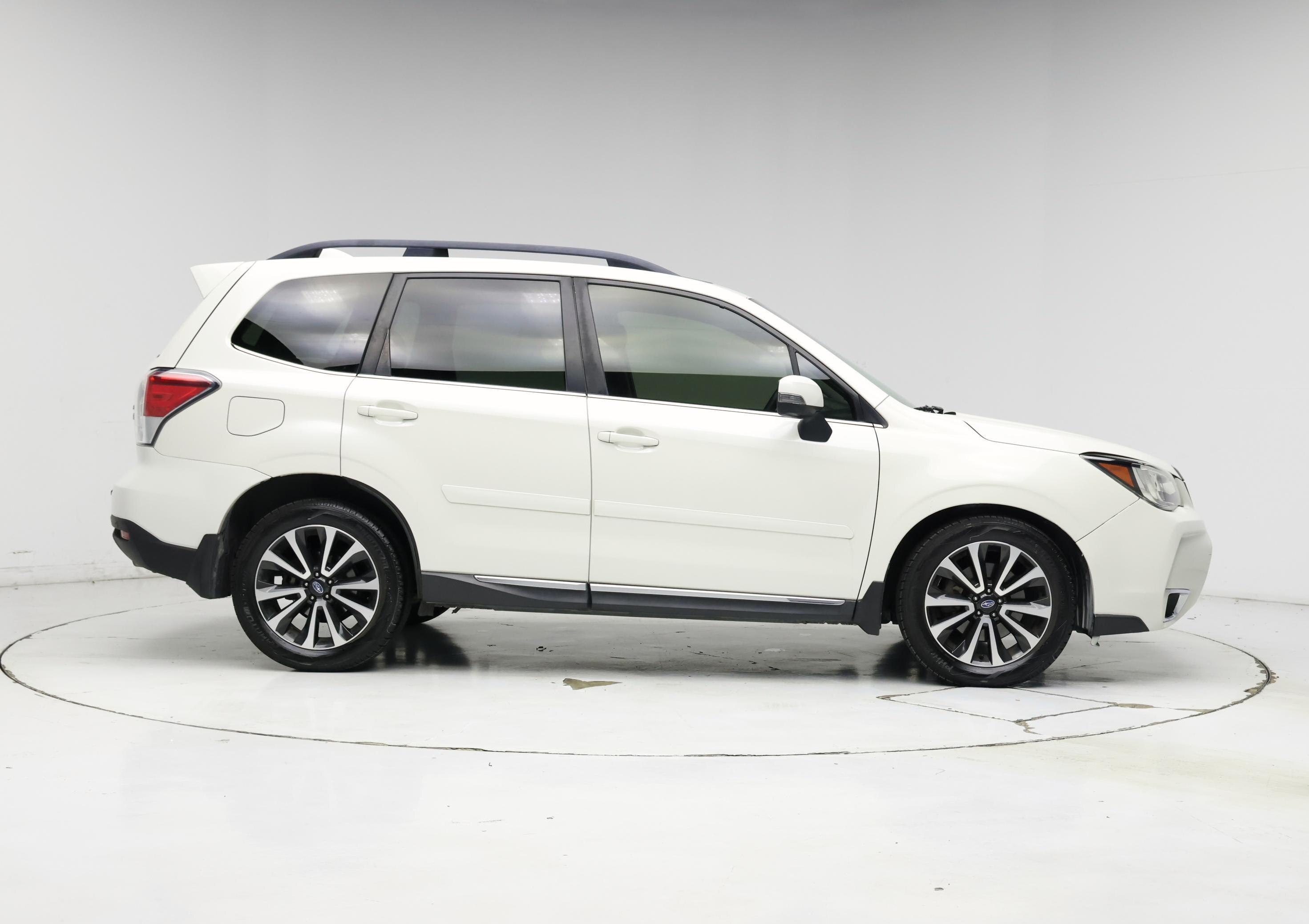 Thumbnail: 2017 Subaru Forester - 7