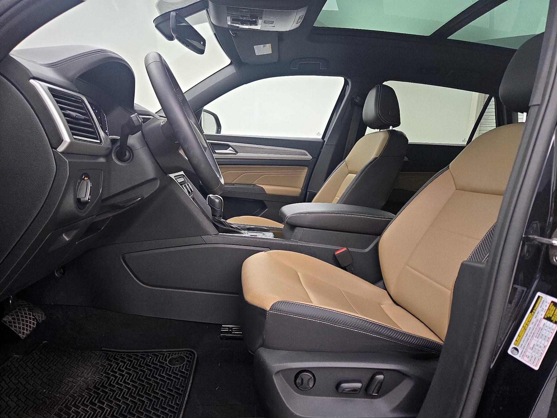 Thumbnail: 2022 Volkswagen Atlas - 11