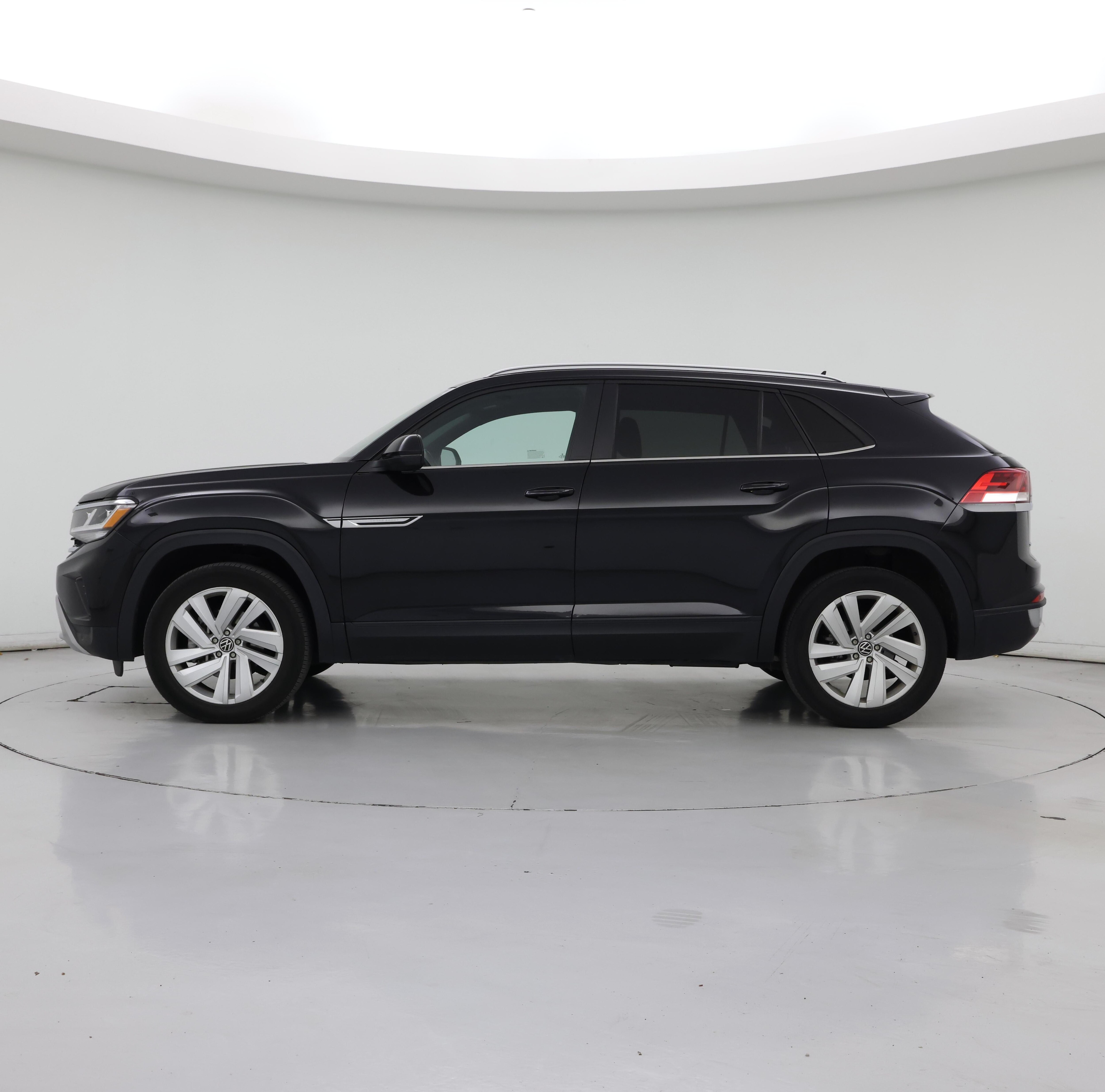 Thumbnail: 2022 Volkswagen Atlas - 3