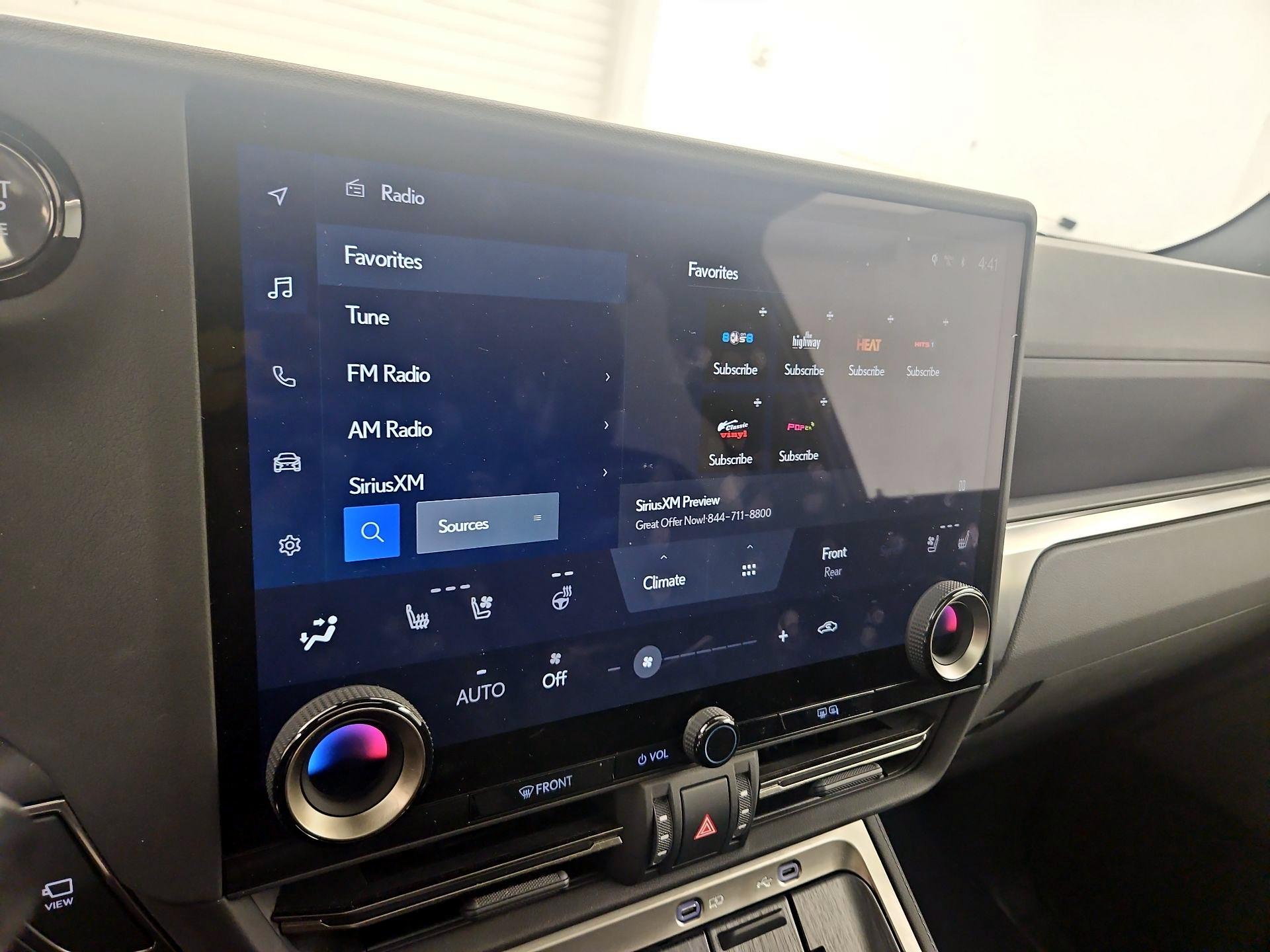 Thumbnail: 2024 Lexus GX - 15