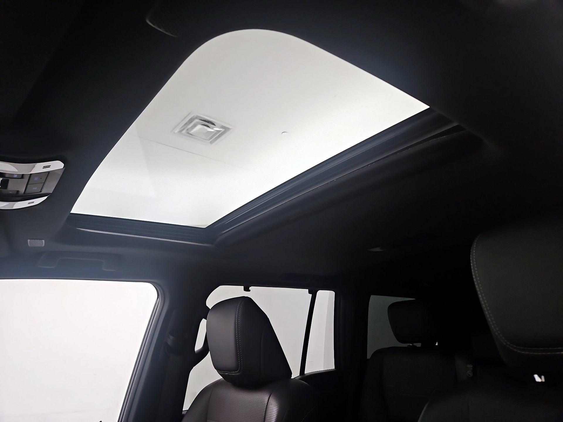 Thumbnail: 2024 Lexus GX - 18