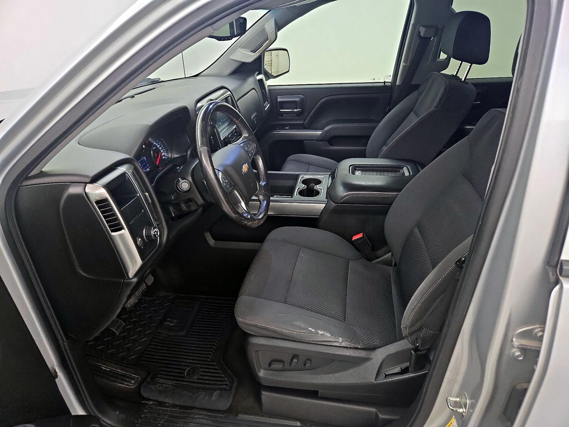 Thumbnail: 2018 Chevrolet Silverado 1500 - 11