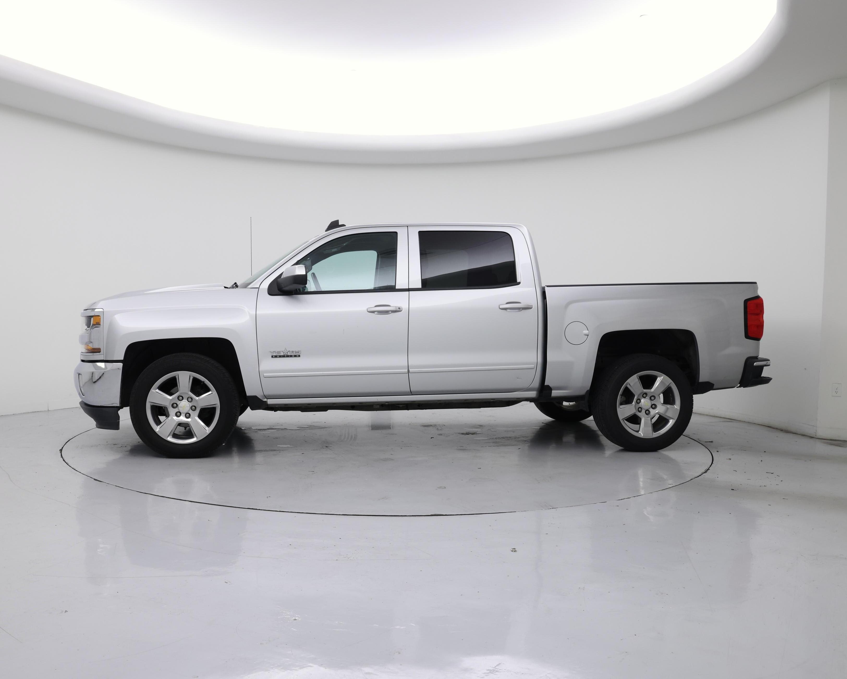 Thumbnail: 2018 Chevrolet Silverado 1500 - 3