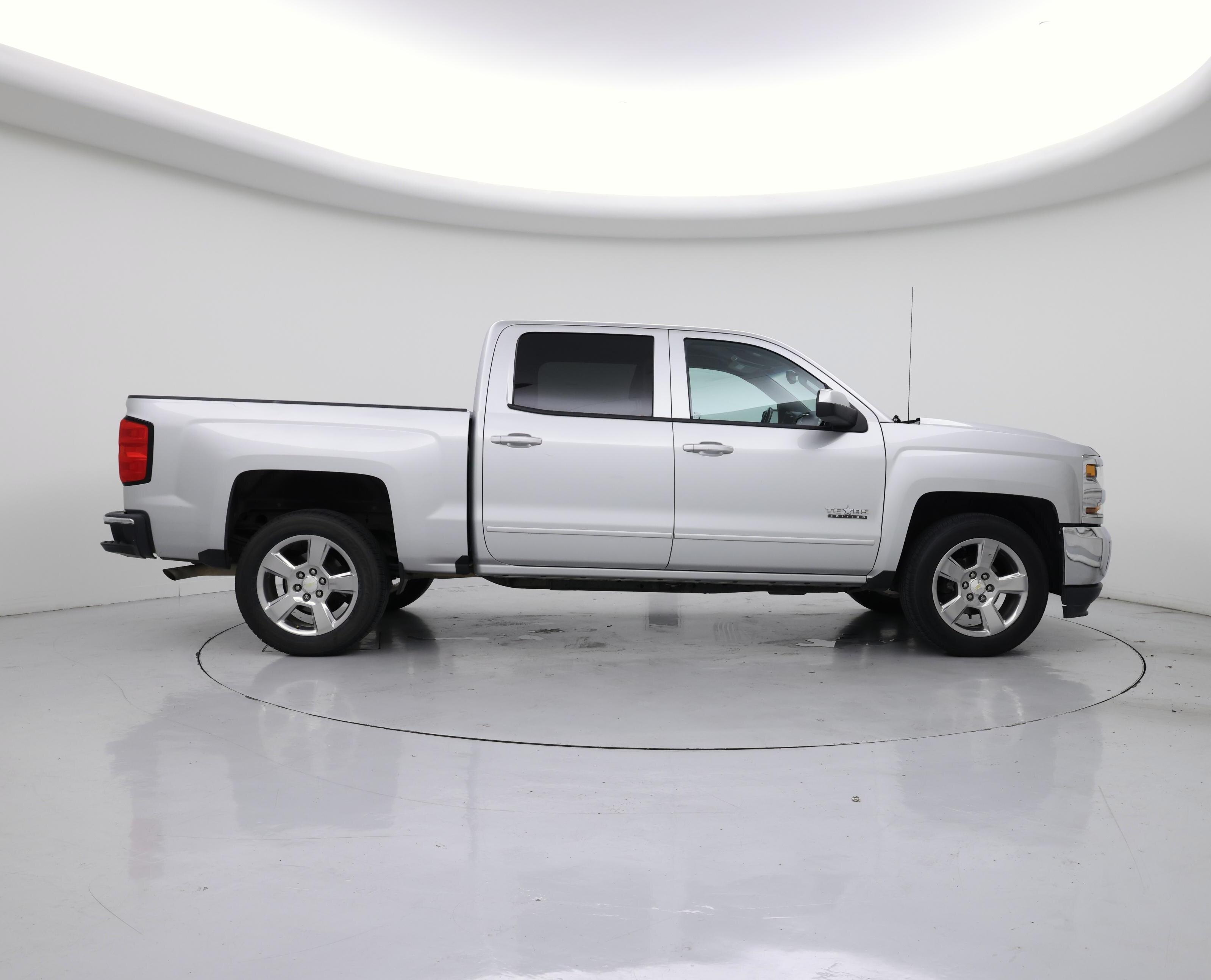 Thumbnail: 2018 Chevrolet Silverado 1500 - 7