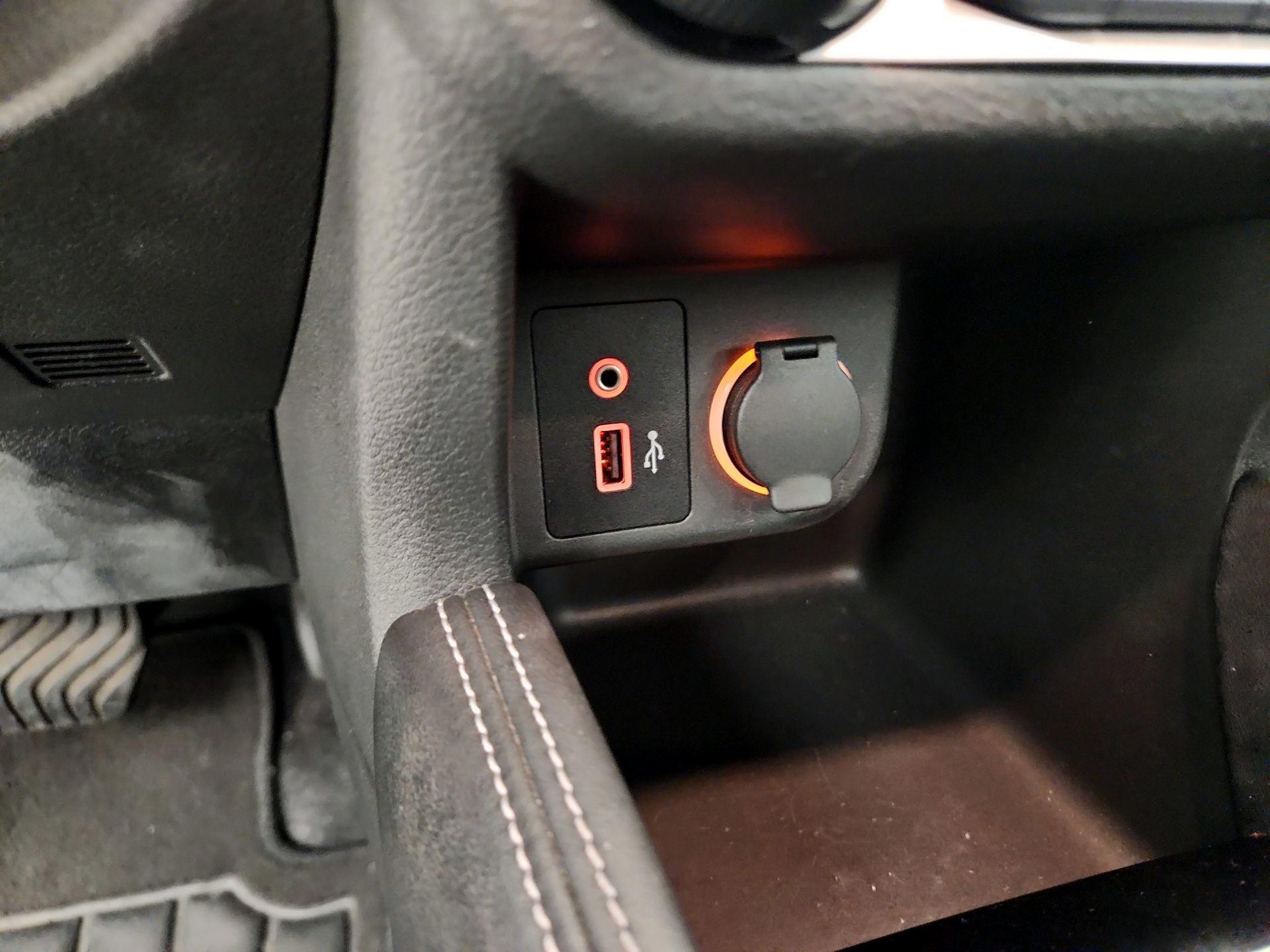 Thumbnail: 2020 Nissan Kicks - 18