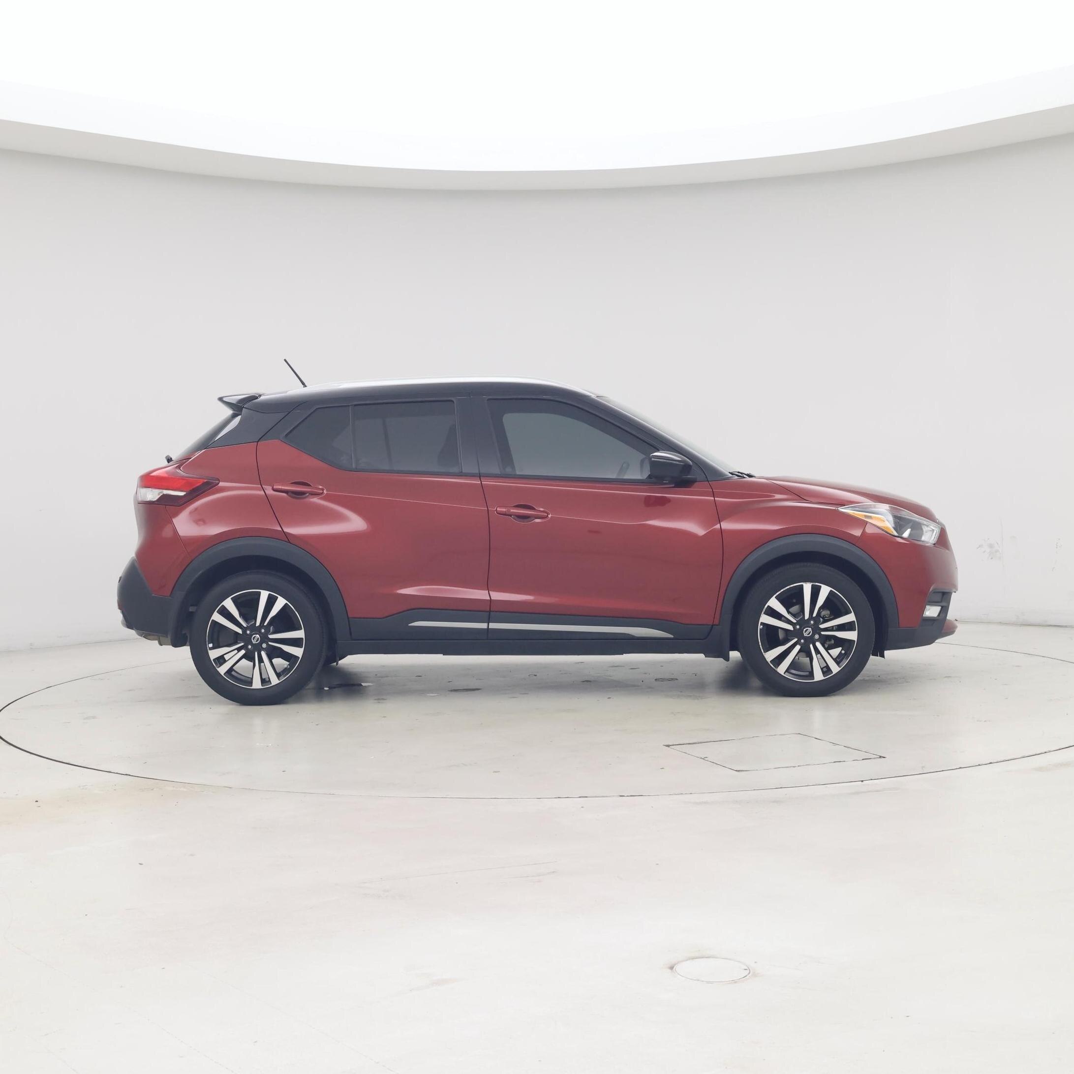 Thumbnail: 2020 Nissan Kicks - 7