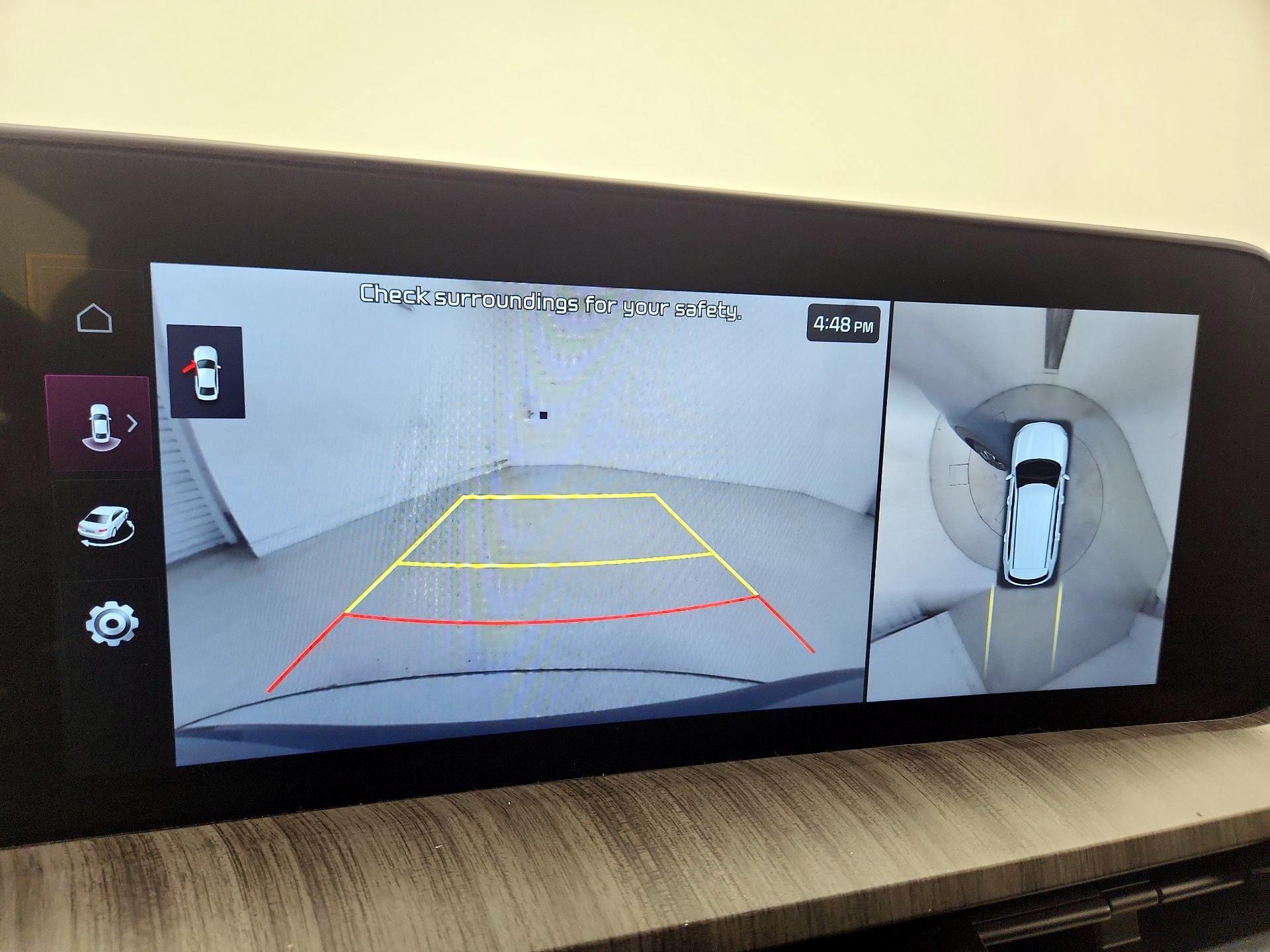 Thumbnail: 2023 Kia Telluride - 14