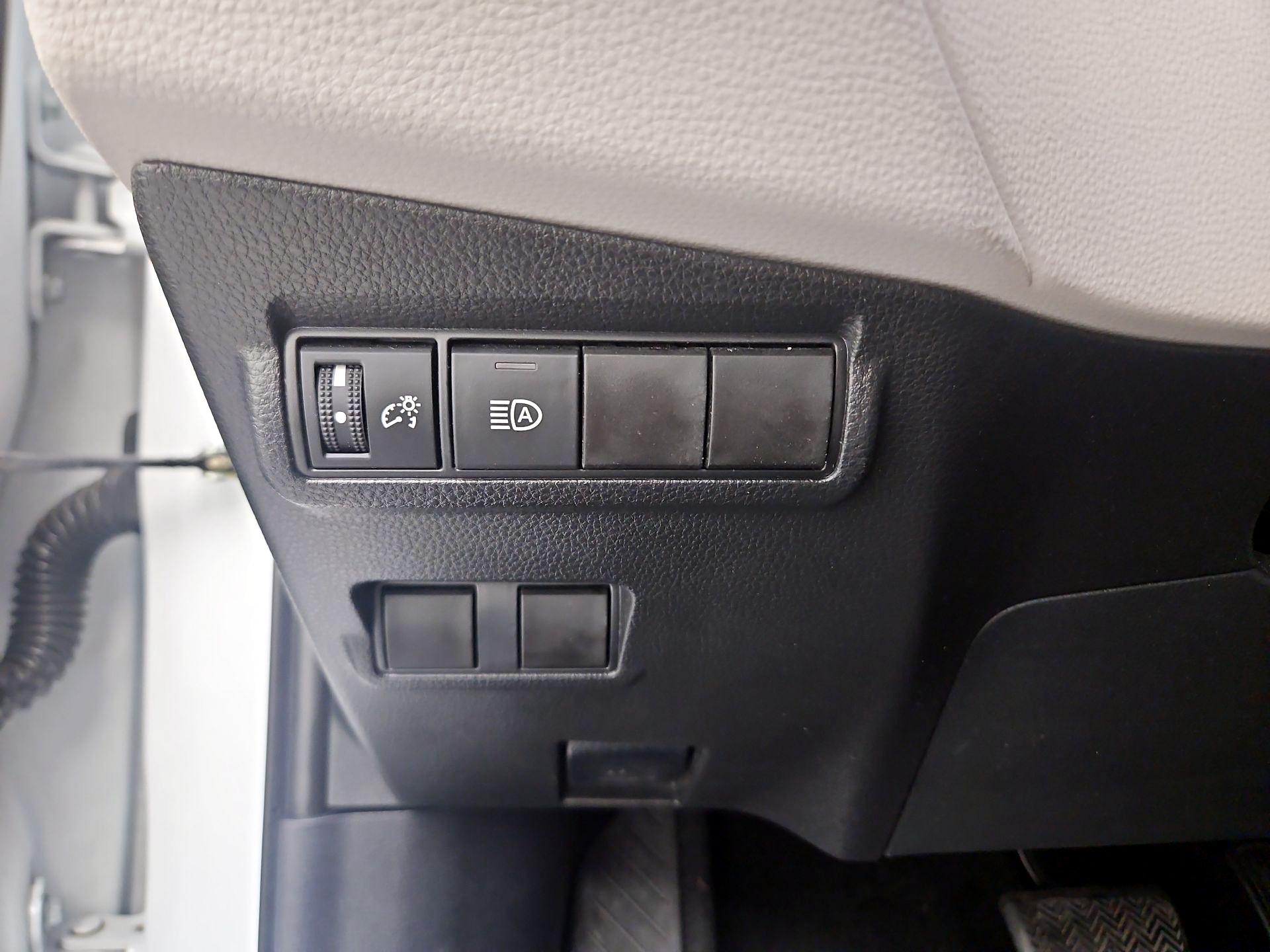 Thumbnail: 2023 Toyota Corolla Cross - 13