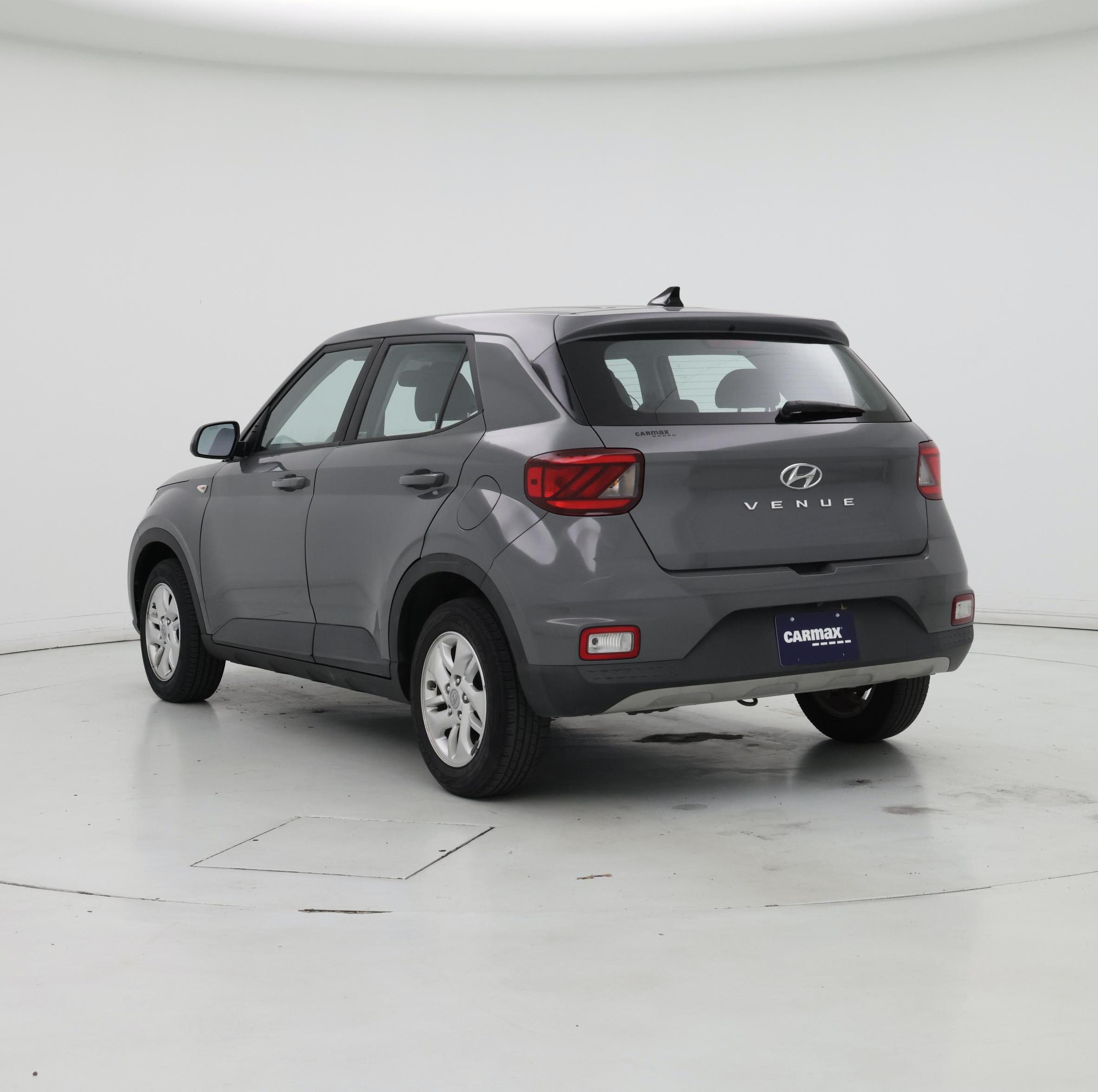 Thumbnail: 2022 Hyundai Venue - 2