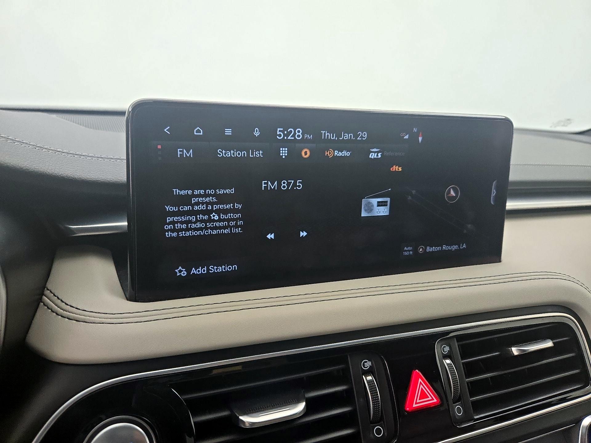 Thumbnail: 2023 Genesis G70 - 16