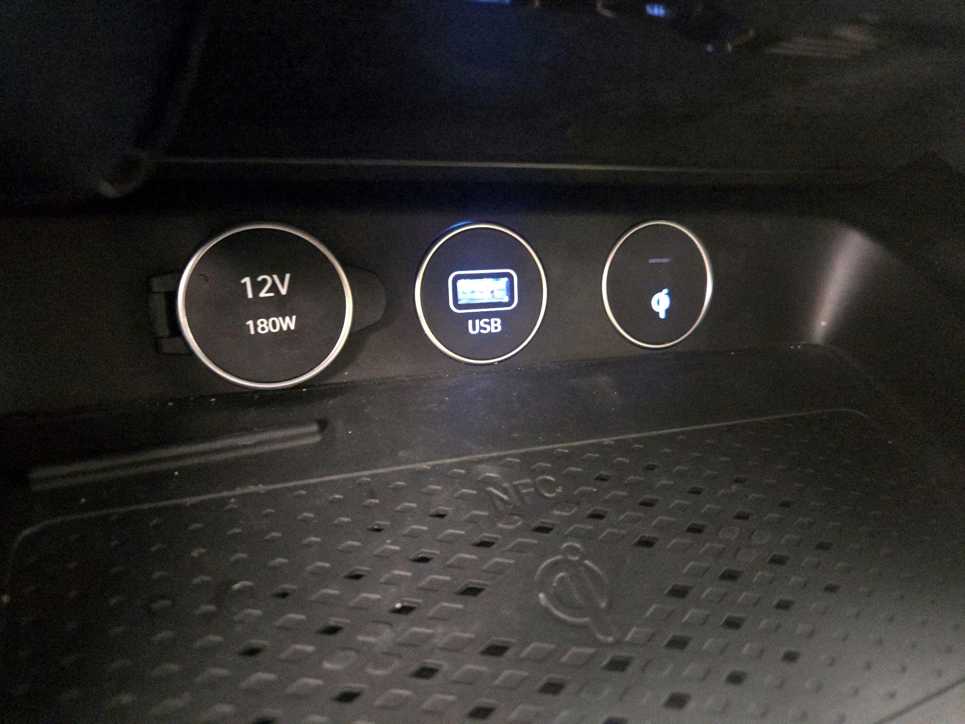 Thumbnail: 2023 Genesis G70 - 19