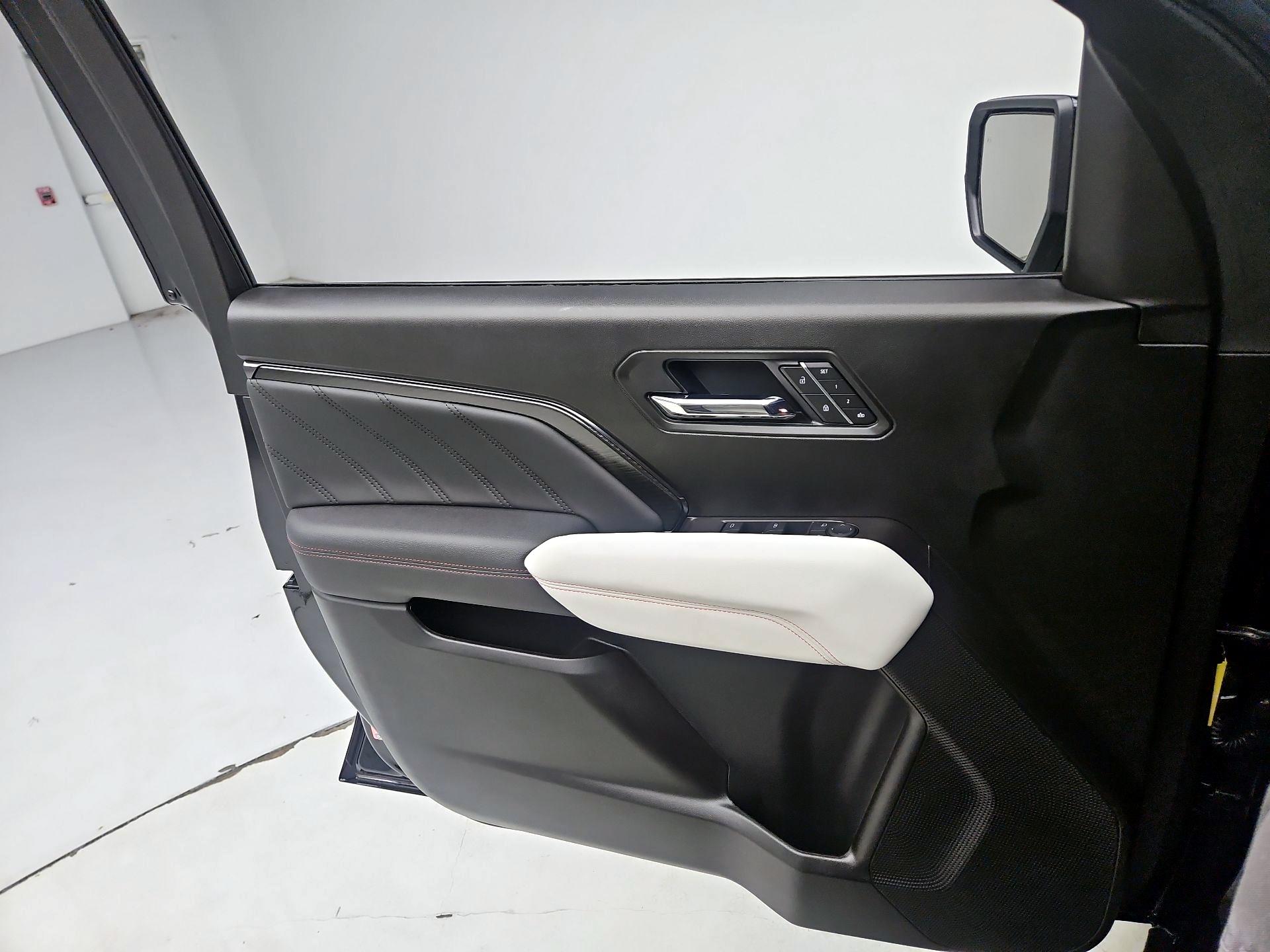 Thumbnail: 2026 GMC Canyon - 12