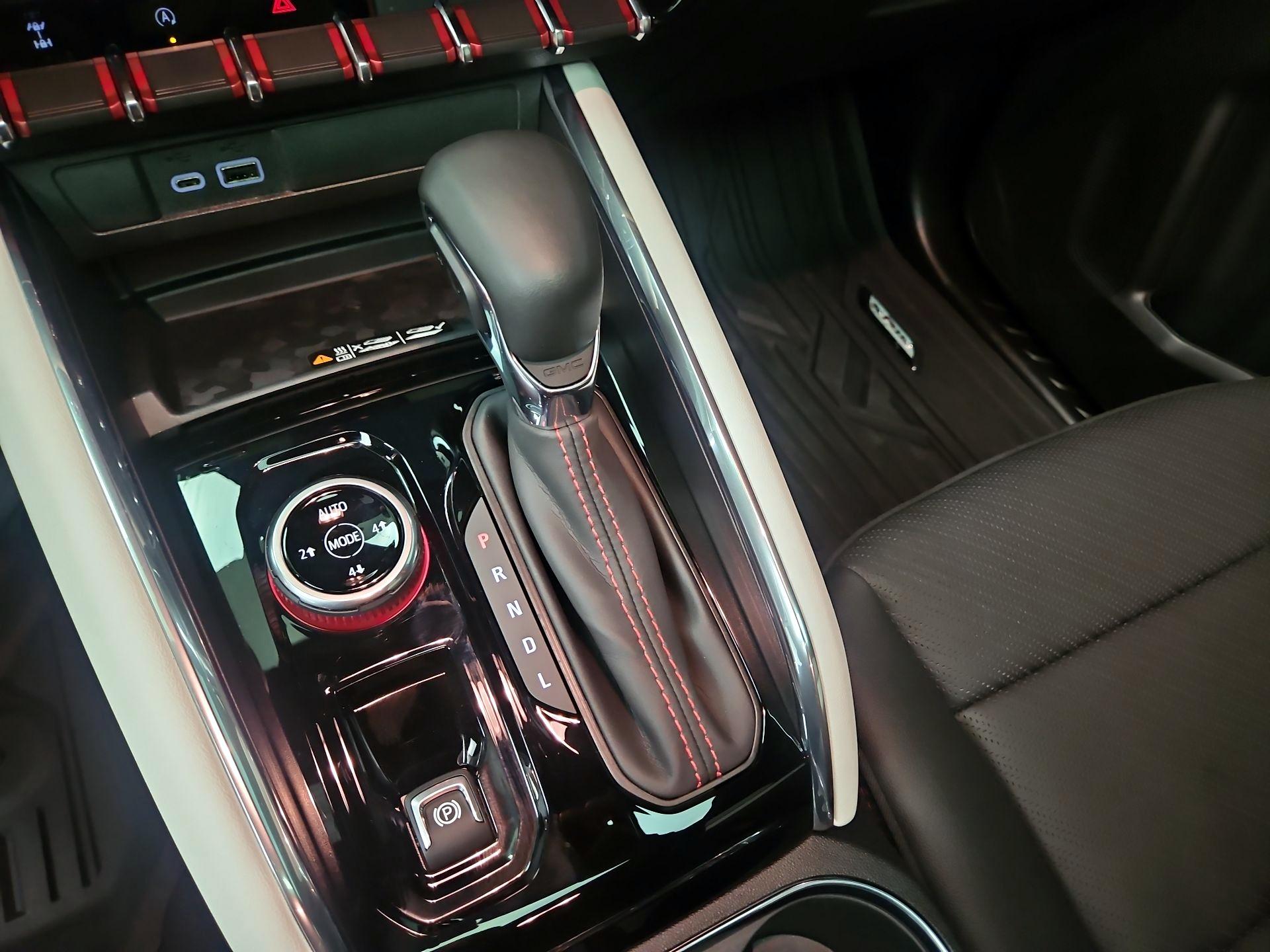 Thumbnail: 2026 GMC Canyon - 17