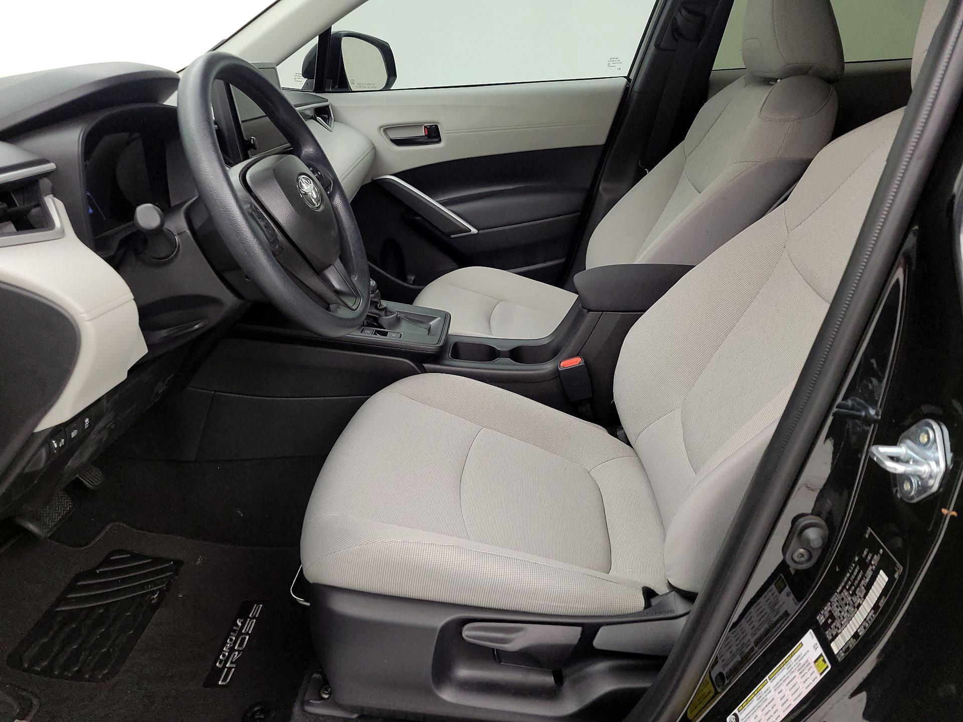 Thumbnail: 2026 Toyota Corolla Cross - 9