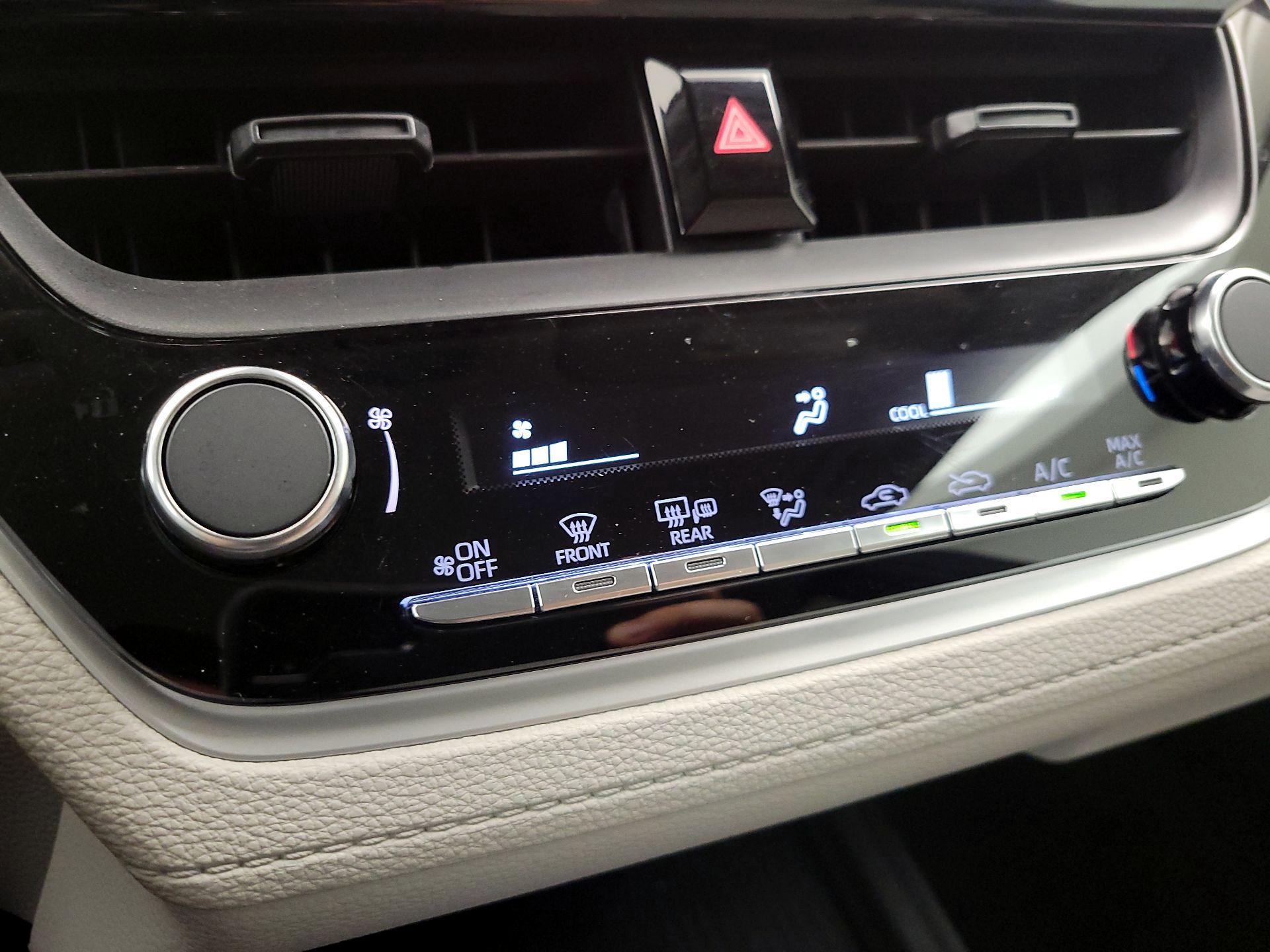 Thumbnail: 2026 Toyota Corolla Cross - 14