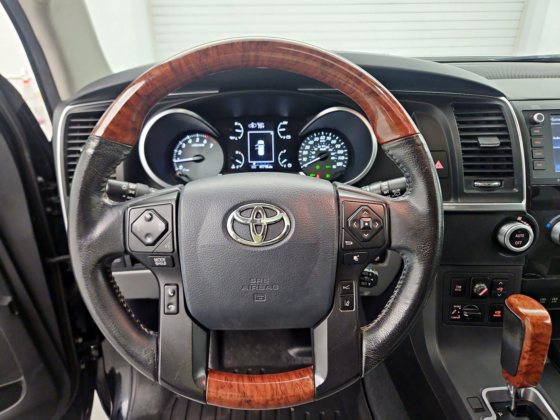 Thumbnail: 2020 Toyota Sequoia - 10