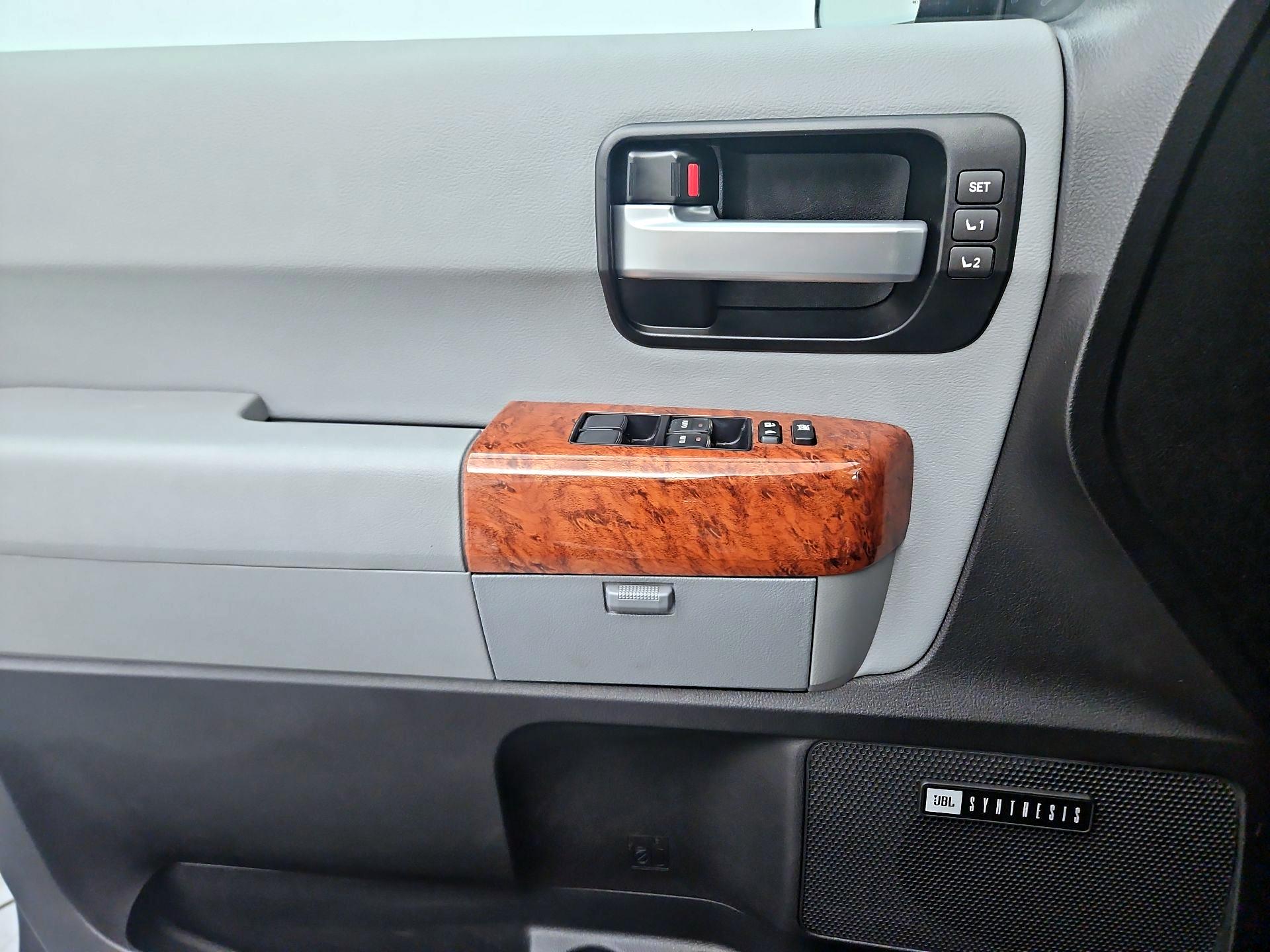 Thumbnail: 2020 Toyota Sequoia - 12