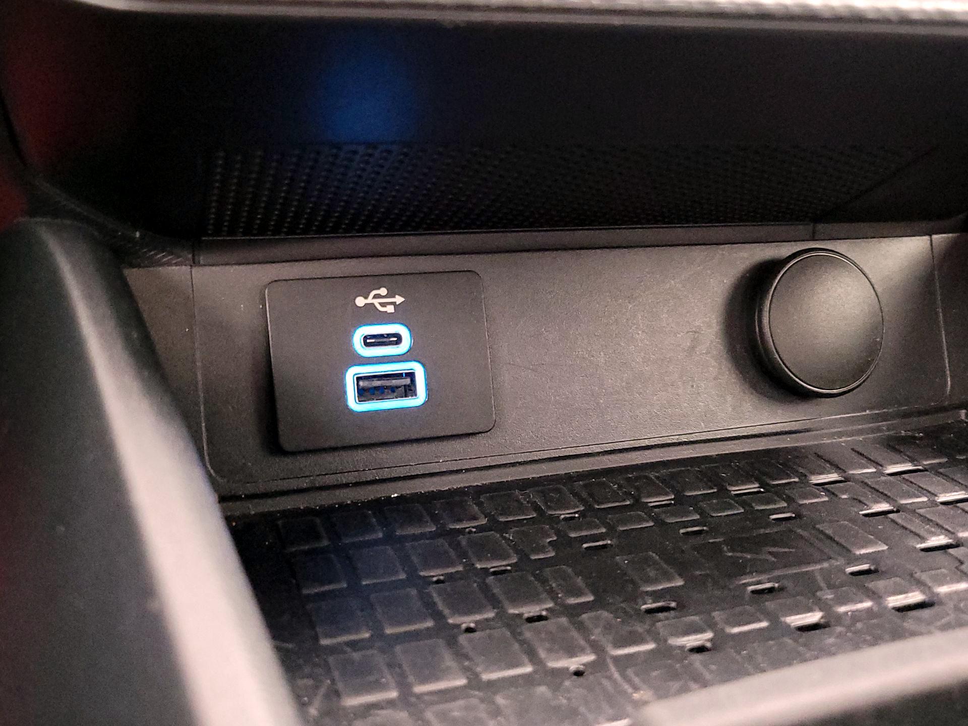 Thumbnail: 2024 Ford Mustang - 18