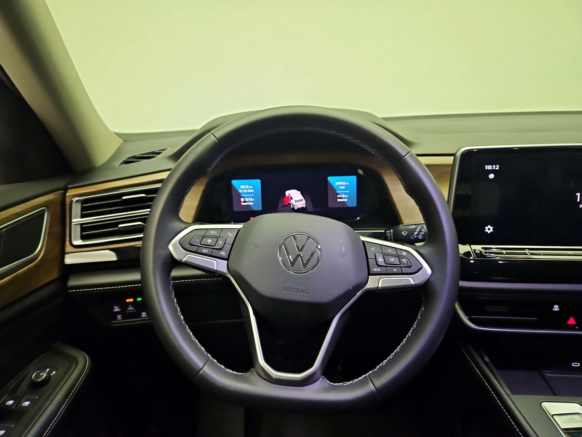 Thumbnail: 2024 Volkswagen Atlas - 10