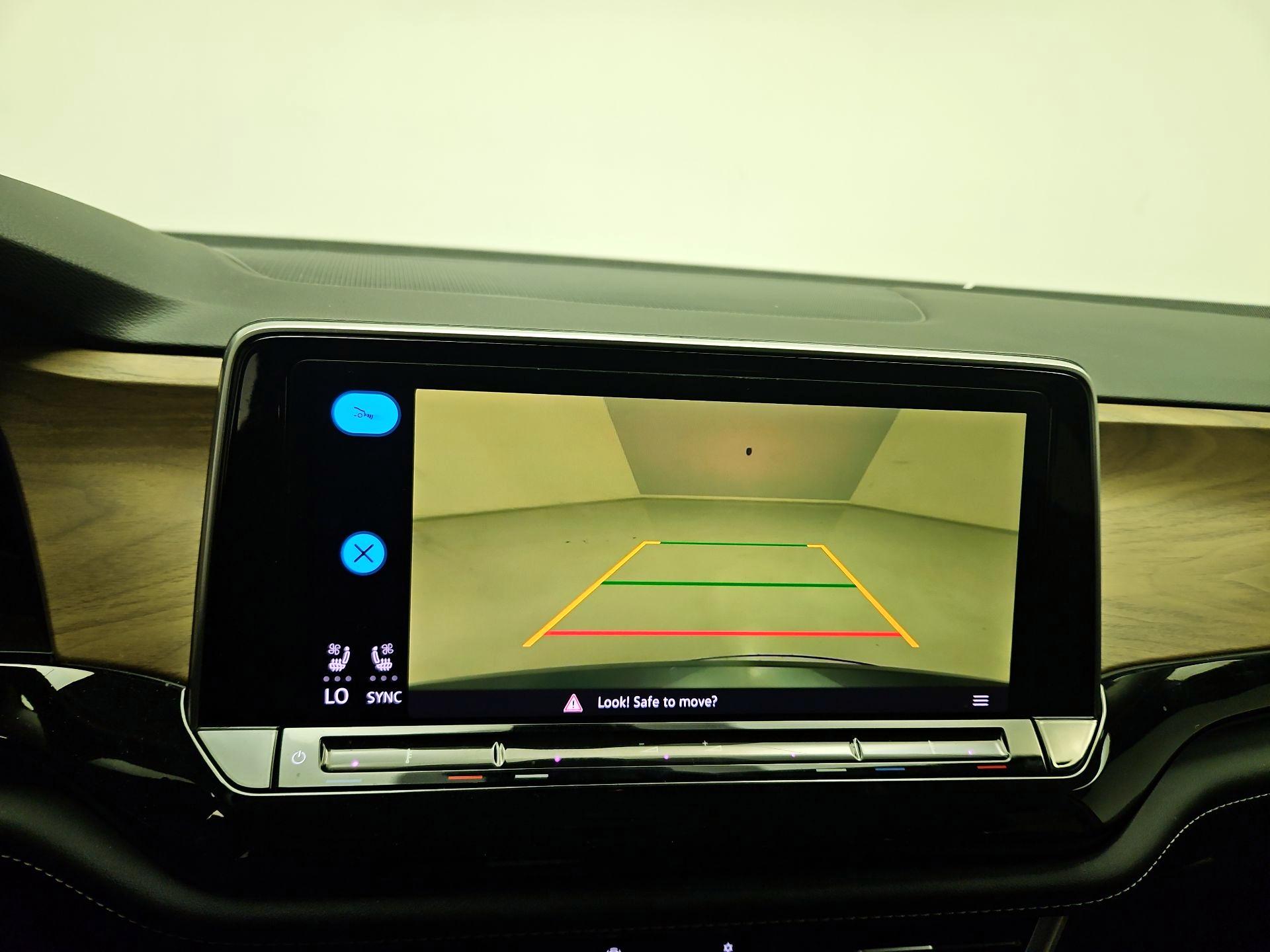 Thumbnail: 2024 Volkswagen Atlas - 13