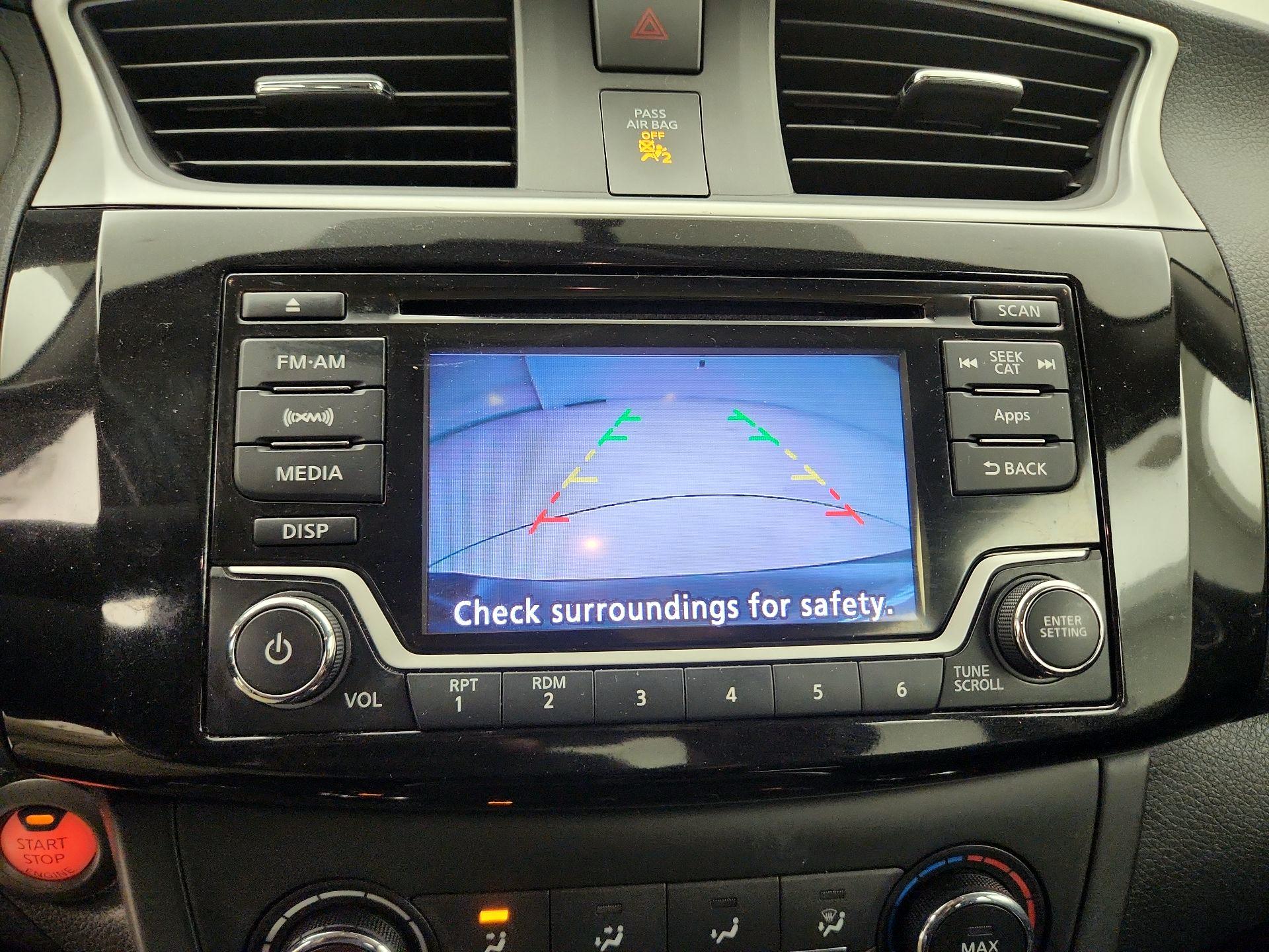 Thumbnail: 2016 Nissan Sentra - 14