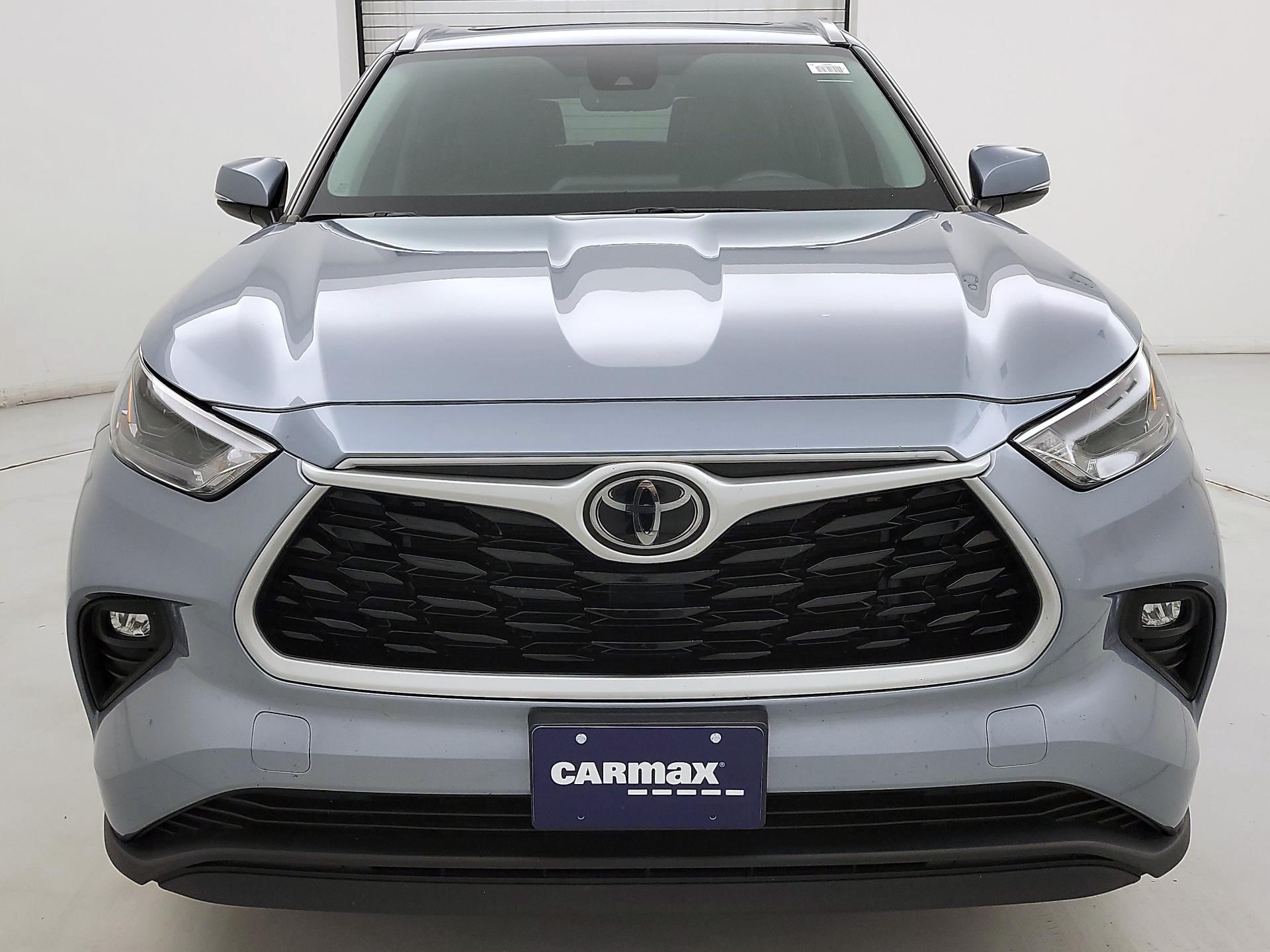 Thumbnail: 2023 Toyota Highlander - 2