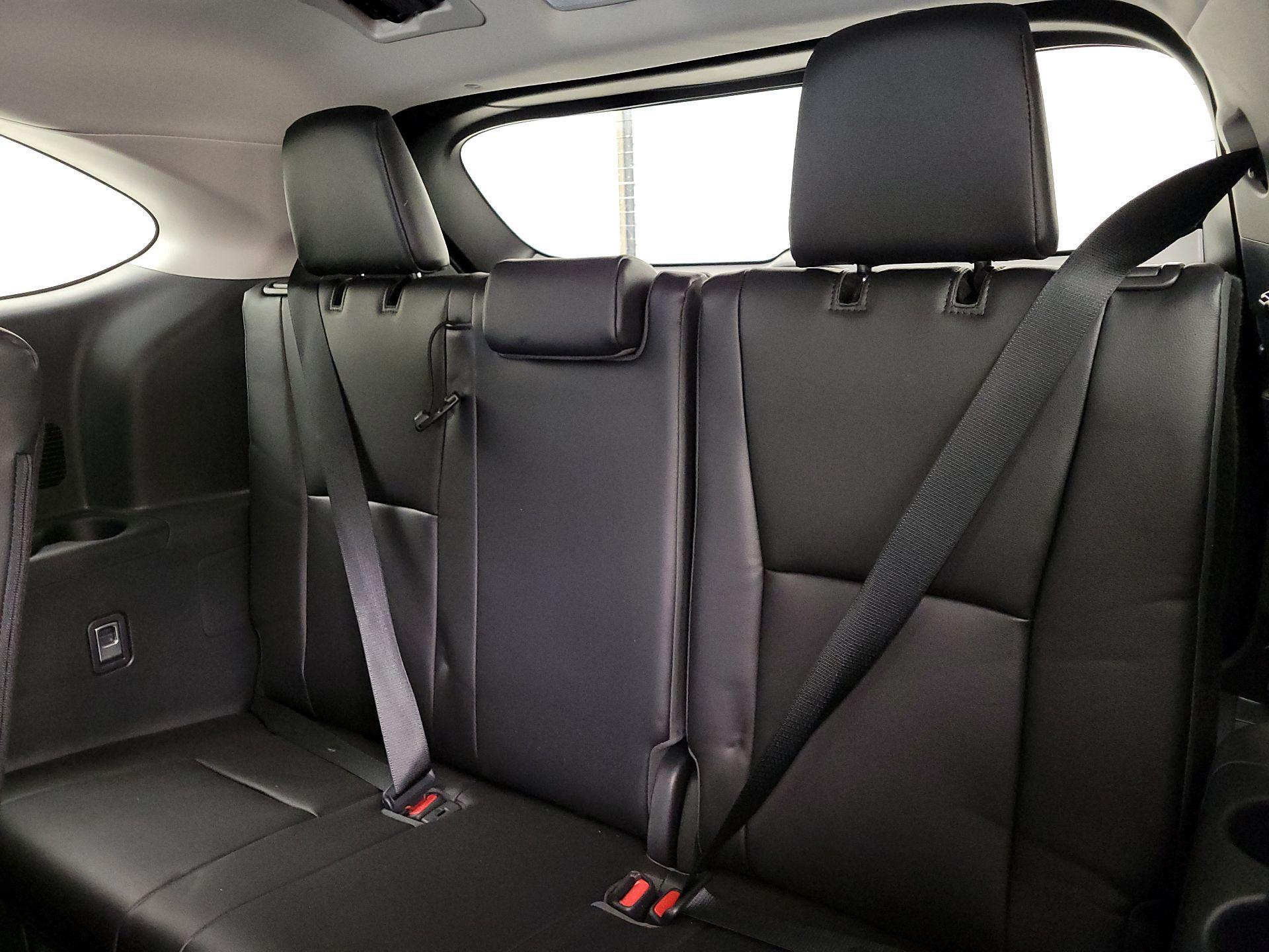 Thumbnail: 2023 Toyota Highlander - 19