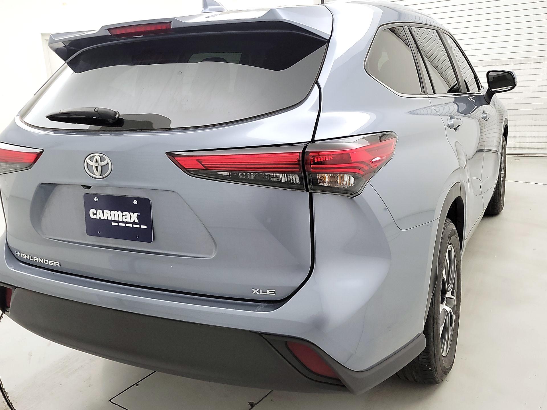 Thumbnail: 2023 Toyota Highlander - 5