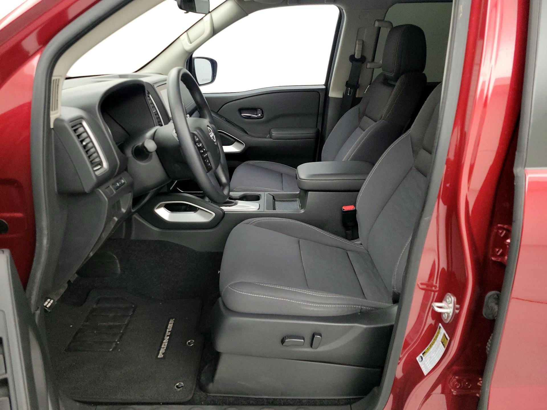 Thumbnail: 2024 Nissan Frontier - 9