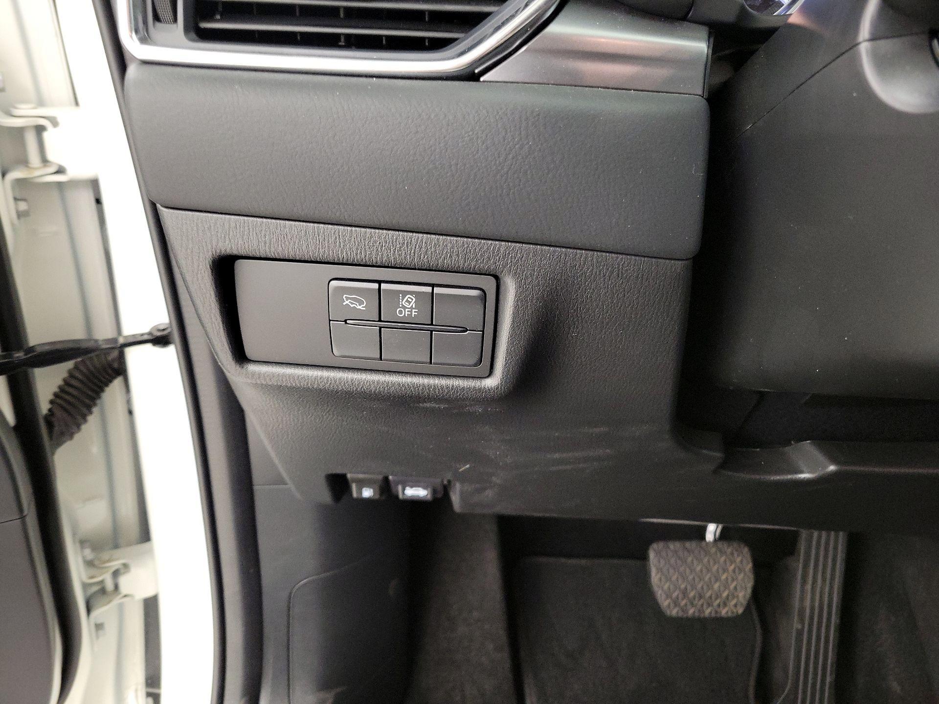 Thumbnail: 2025 Mazda CX-5 - 13