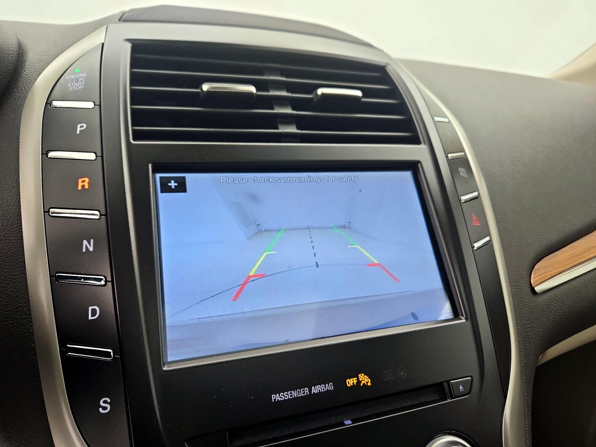 Thumbnail: 2019 Lincoln MKC - 15