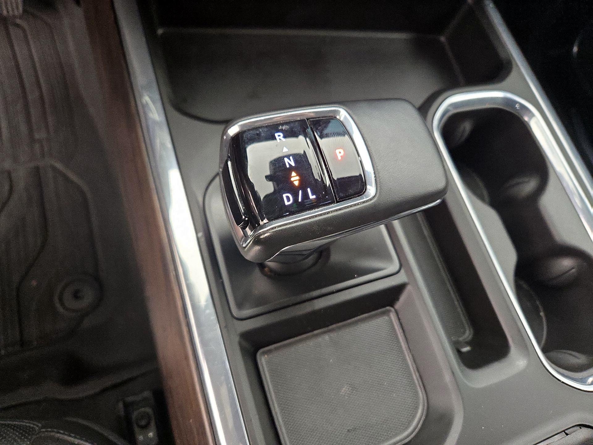 Thumbnail: 2024 GMC Sierra 1500 - 17