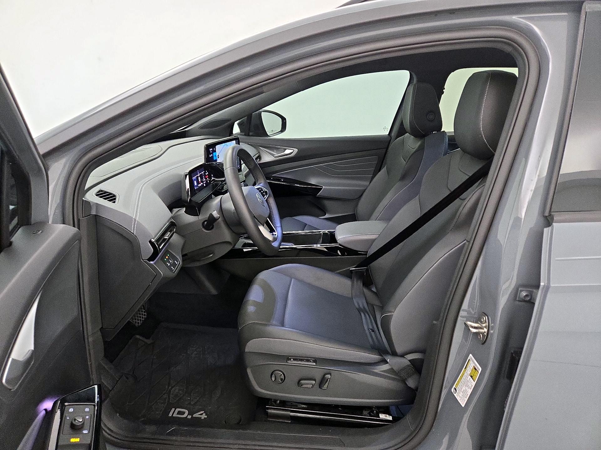 Thumbnail: 2023 Volkswagen ID.4 - 11