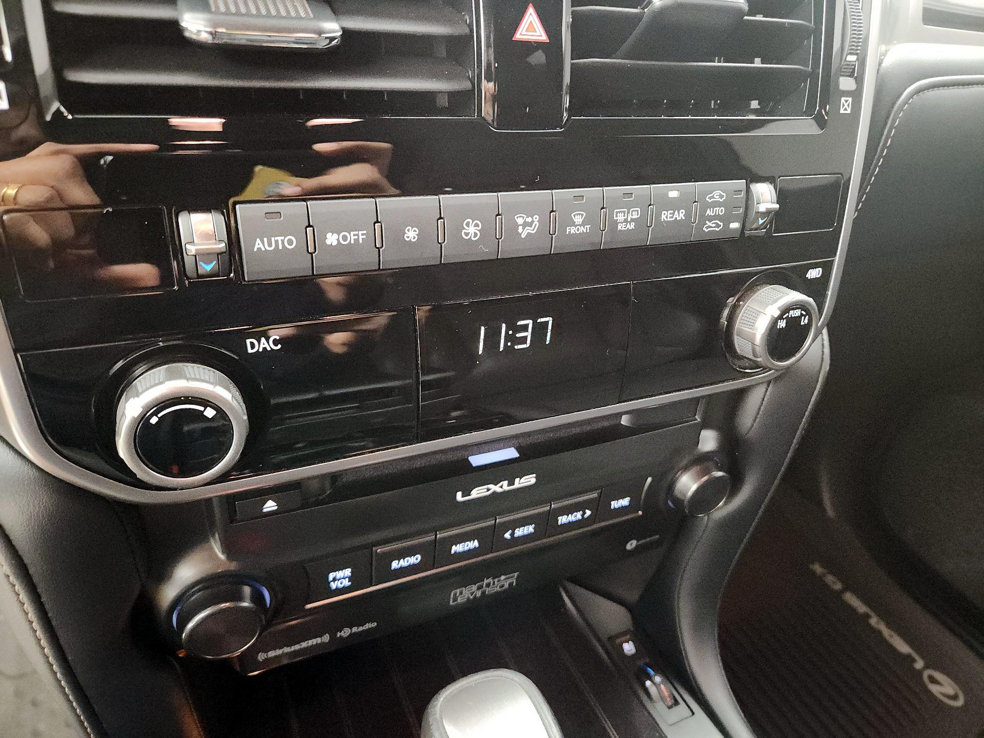 Thumbnail: 2023 Lexus GX - 17