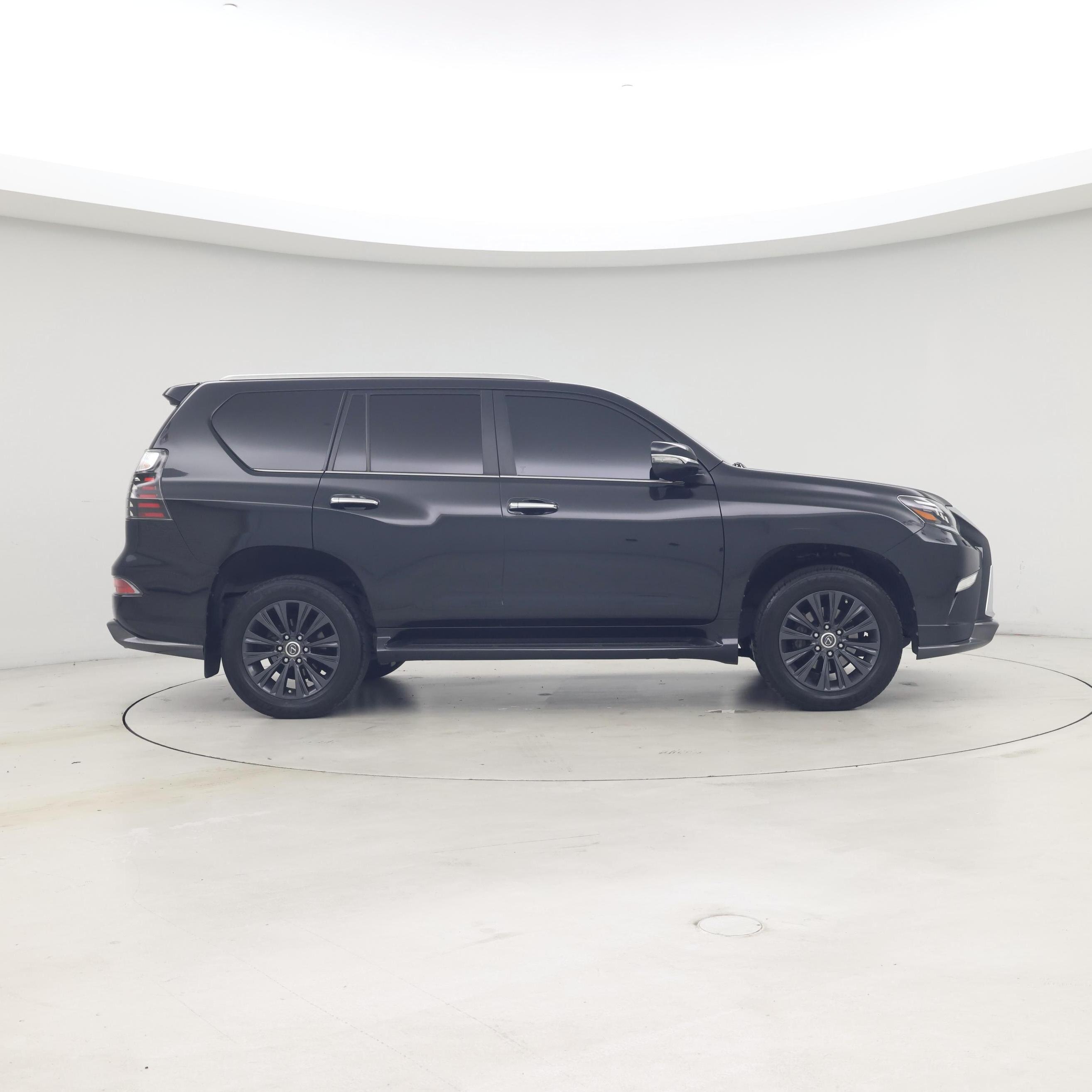 Thumbnail: 2023 Lexus GX - 7