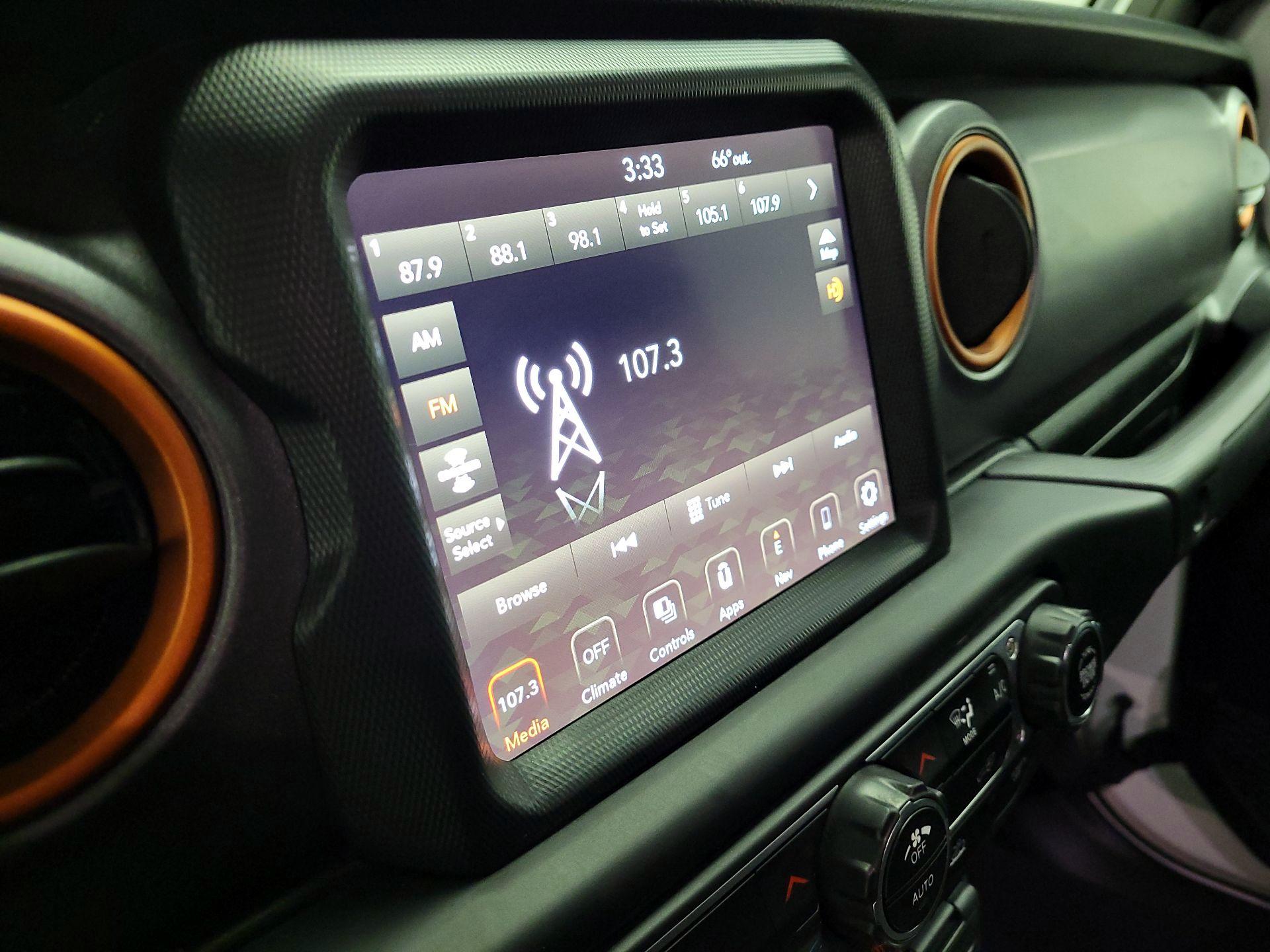 Thumbnail: 2023 Jeep Gladiator - 16