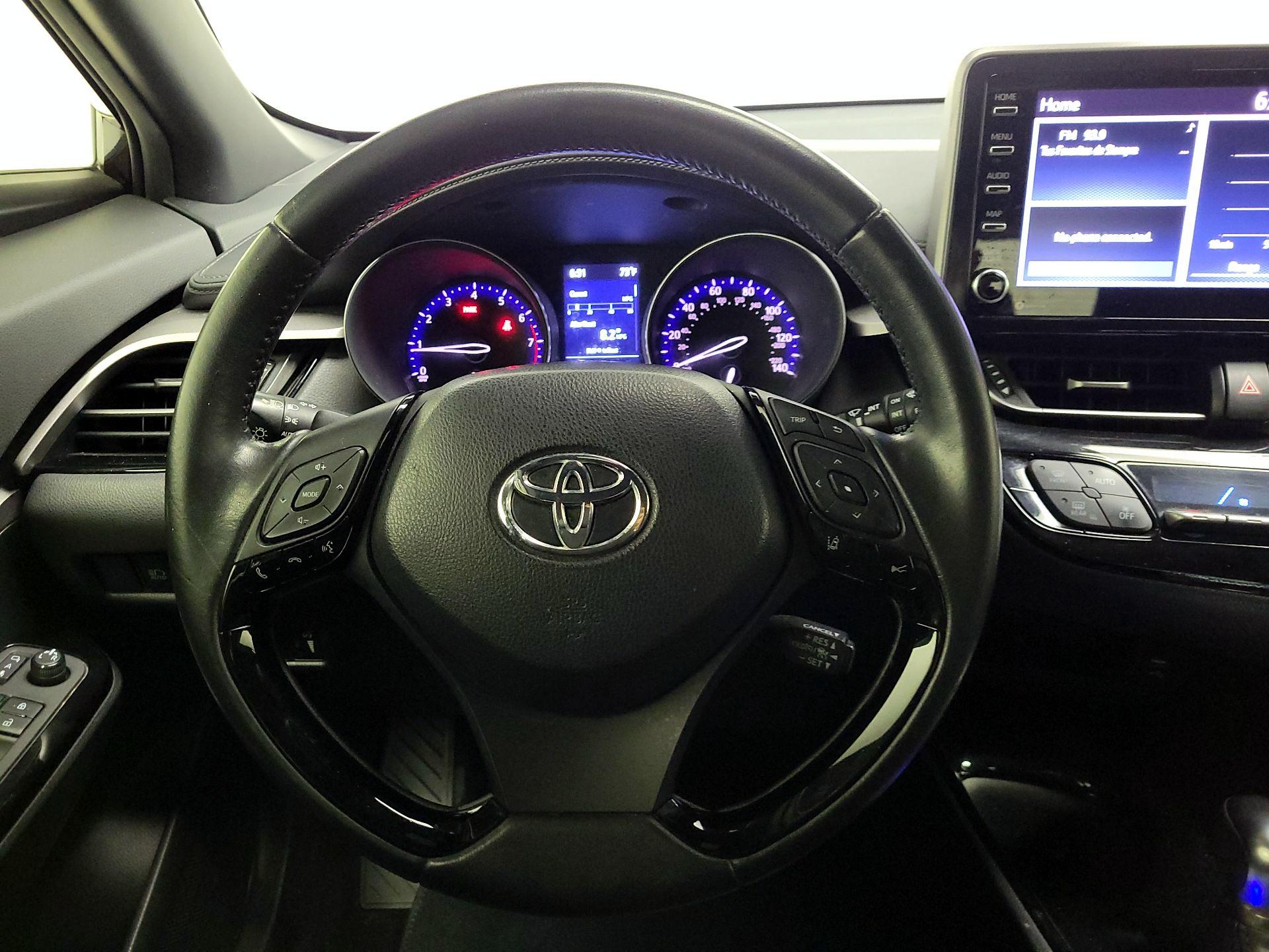 Thumbnail: 2021 Toyota C-HR - 10
