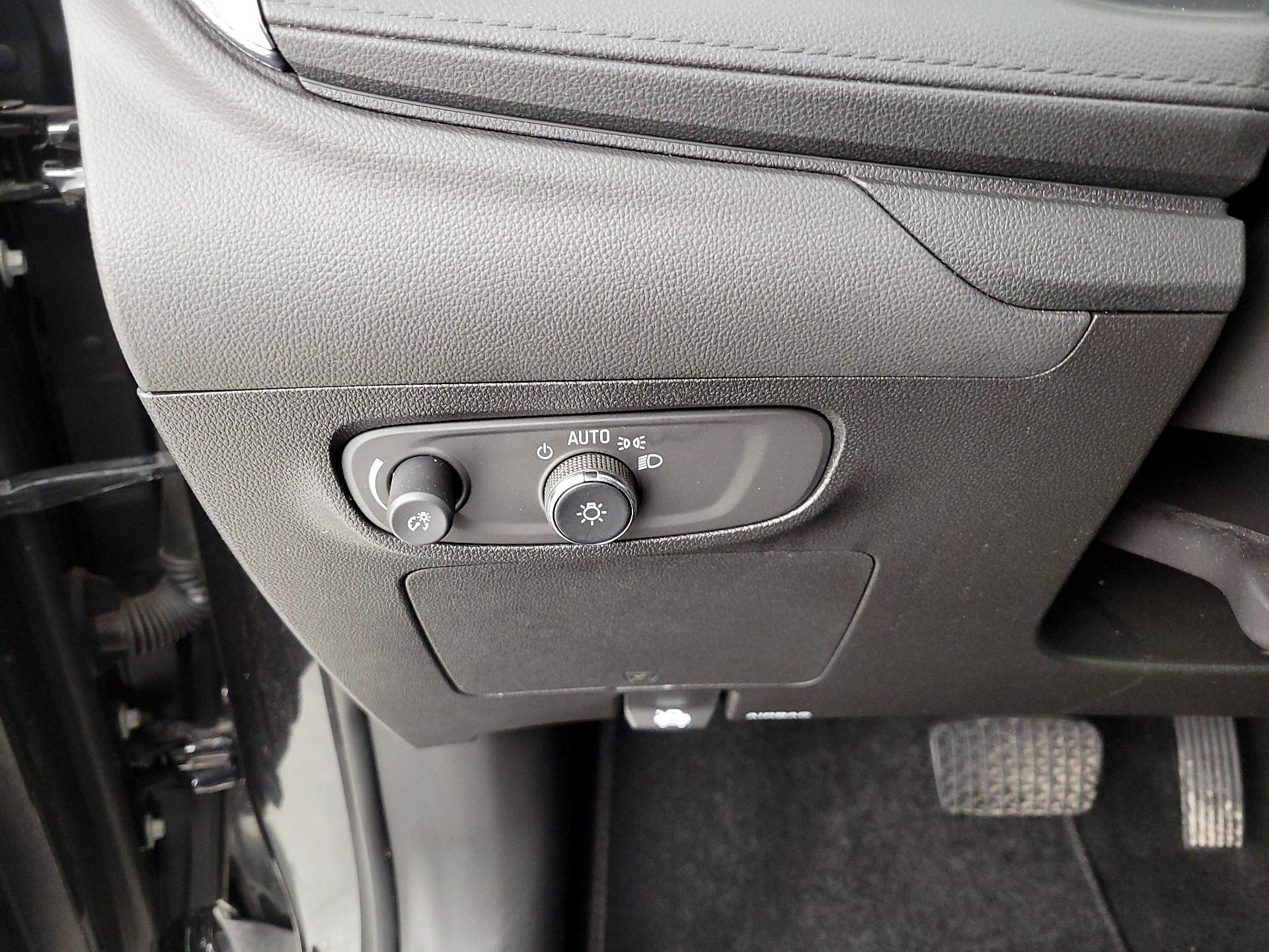 Thumbnail: 2026 Buick Encore GX - 11