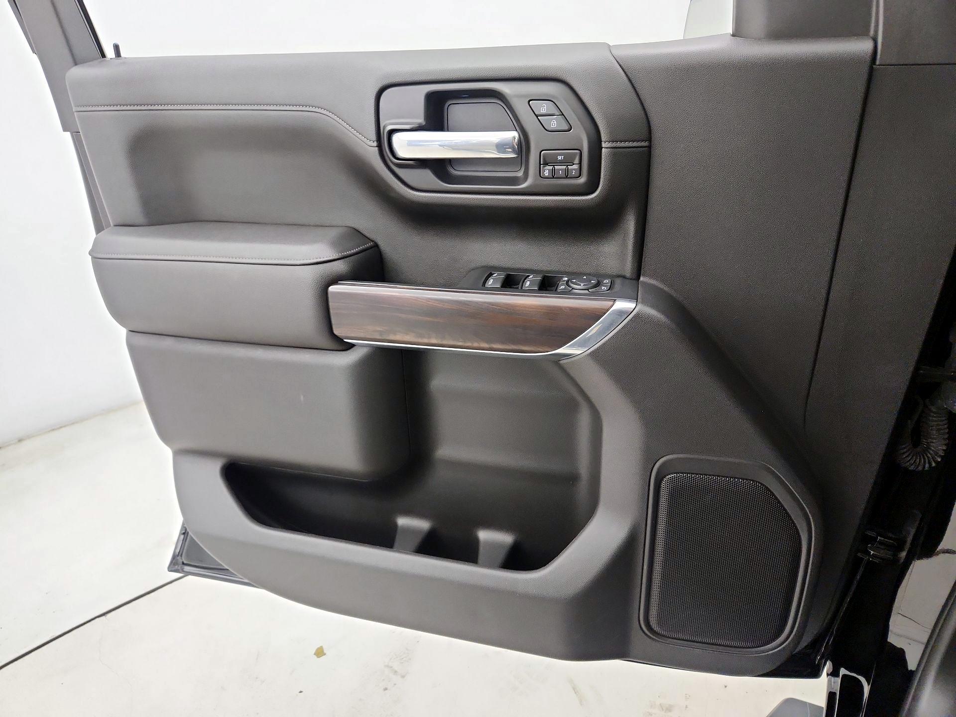 Thumbnail: 2020 GMC Sierra 1500 - 12