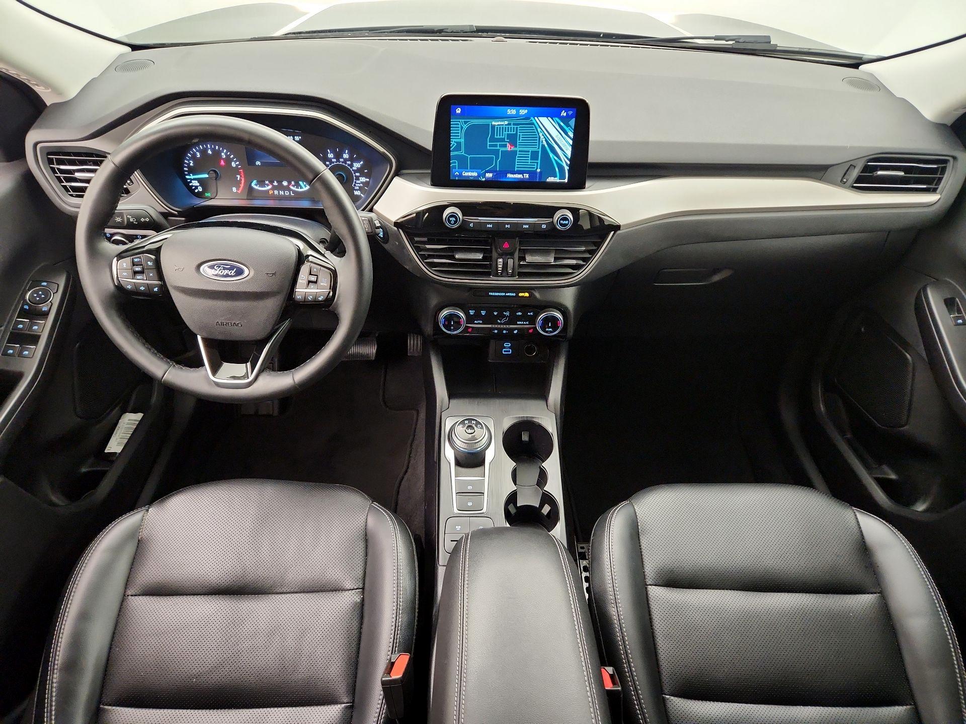 Thumbnail: 2022 Ford Escape - 9