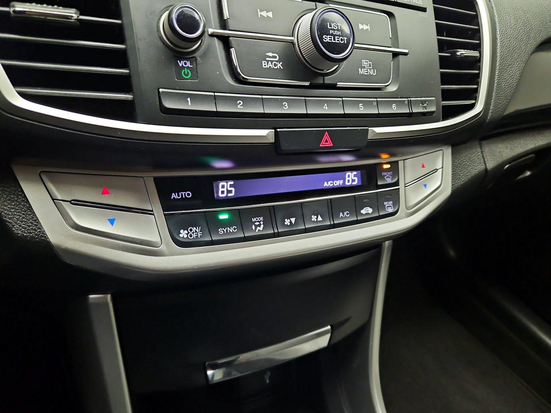 Thumbnail: 2014 Honda Accord - 16