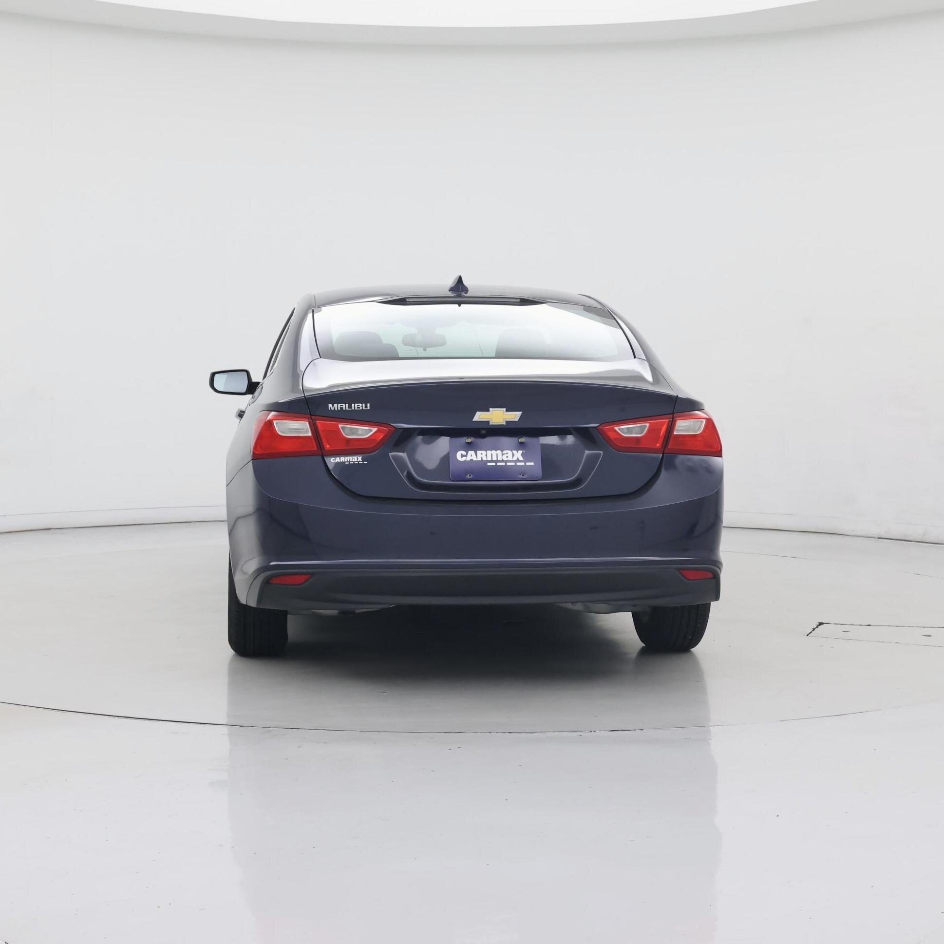 Thumbnail: 2018 Chevrolet Malibu - 6