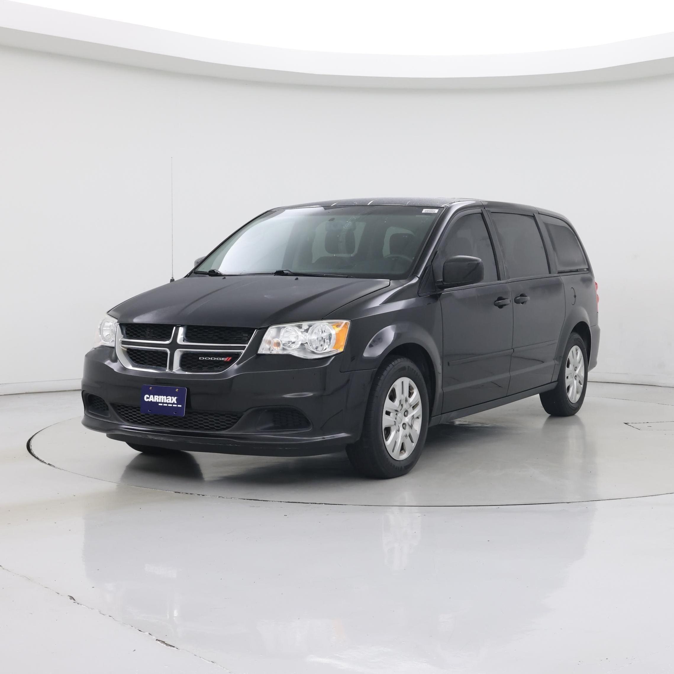 Thumbnail: 2017 Dodge Grand Caravan - 4