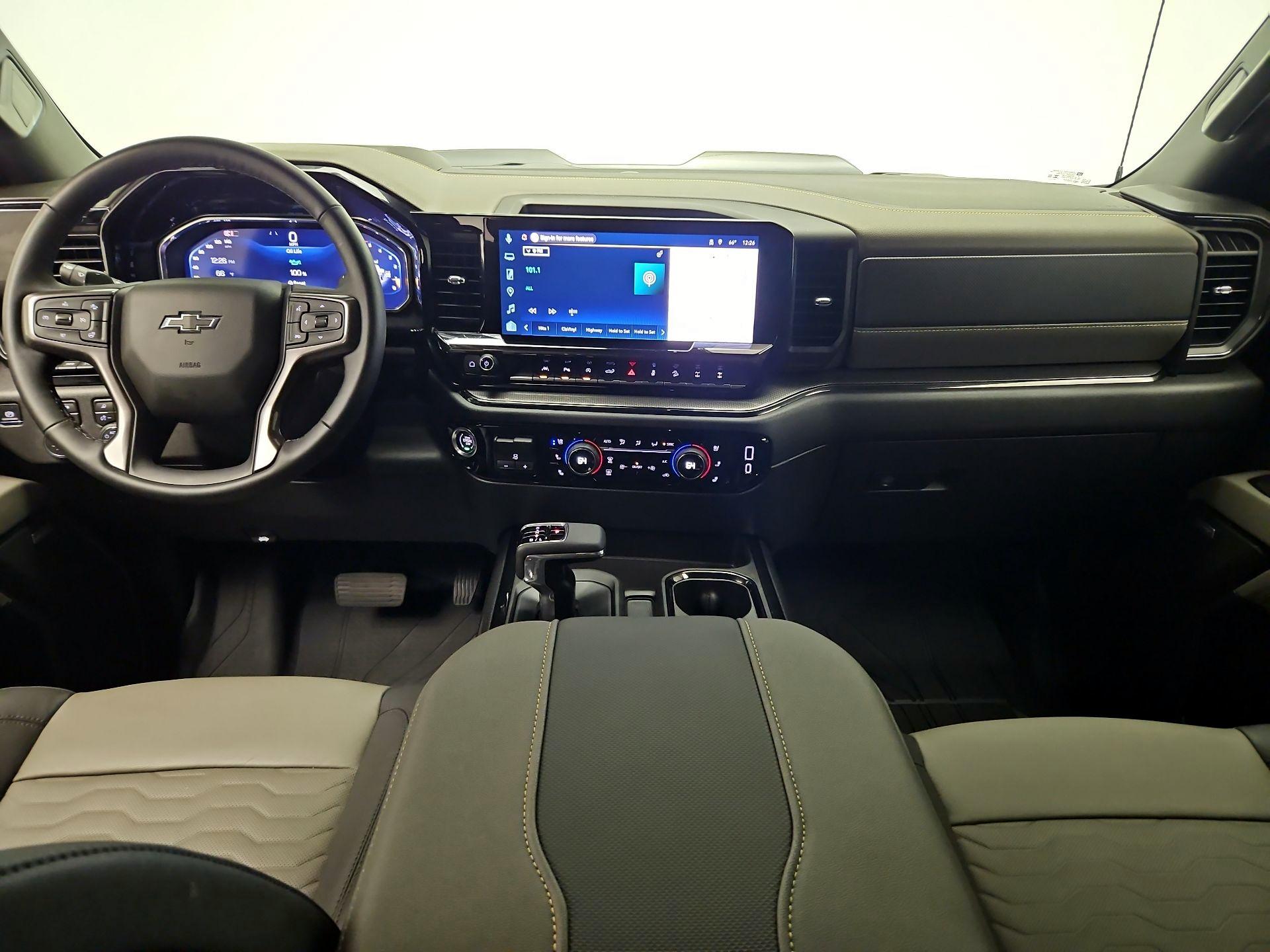 Thumbnail: 2026 Chevrolet Silverado 1500 - 9