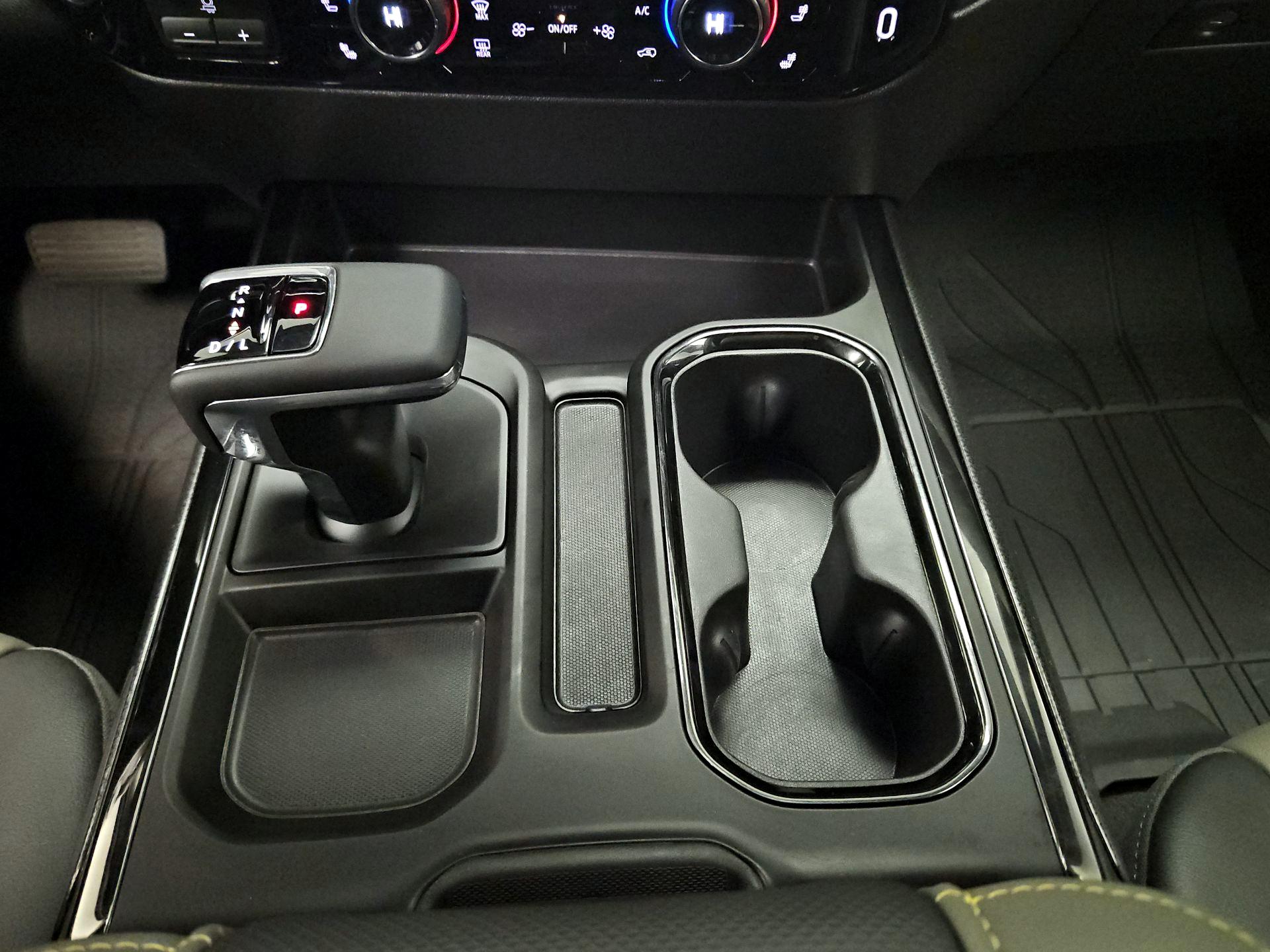 Thumbnail: 2026 Chevrolet Silverado 1500 - 18