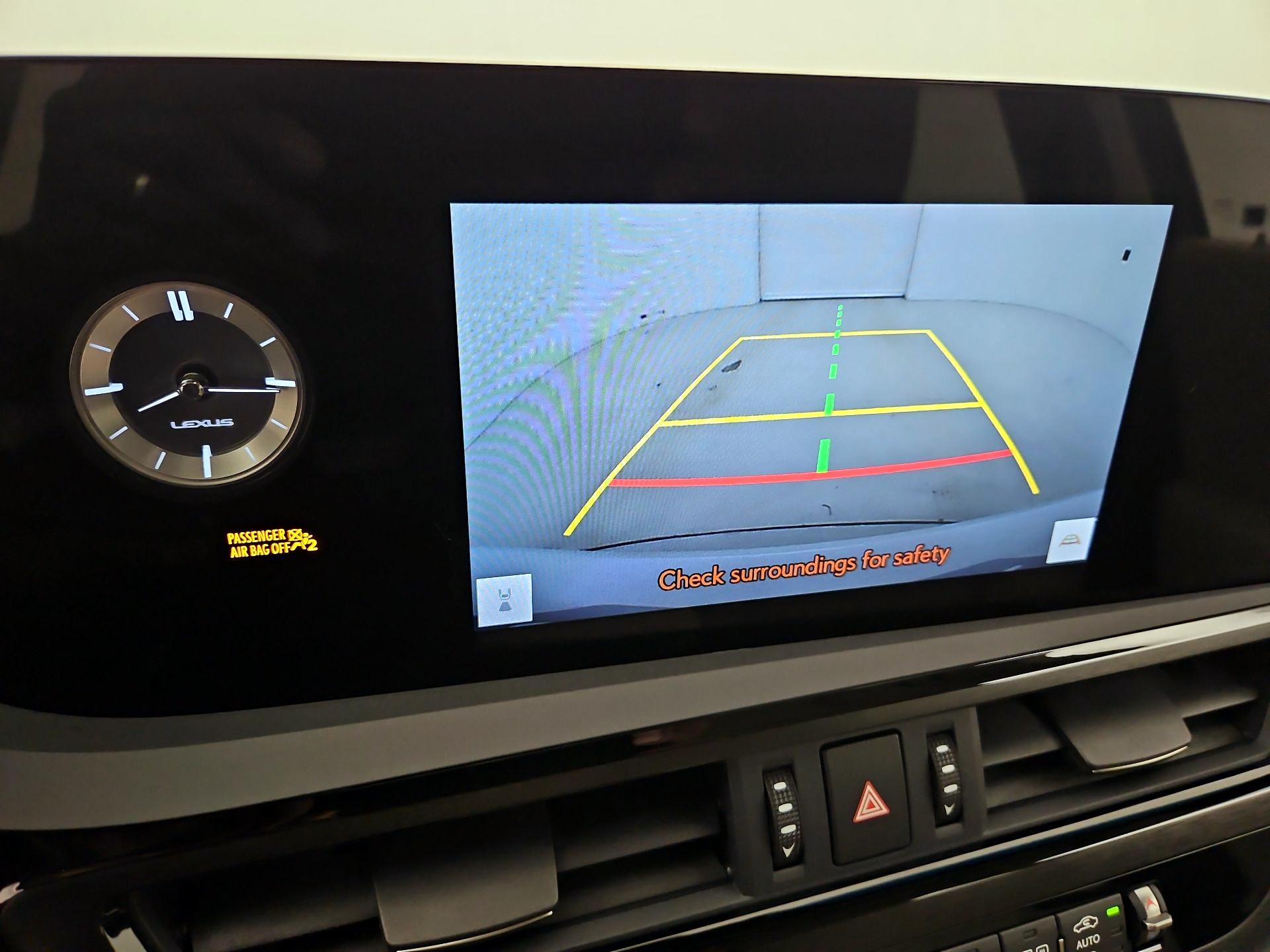 Thumbnail: 2025 Lexus ES - 14