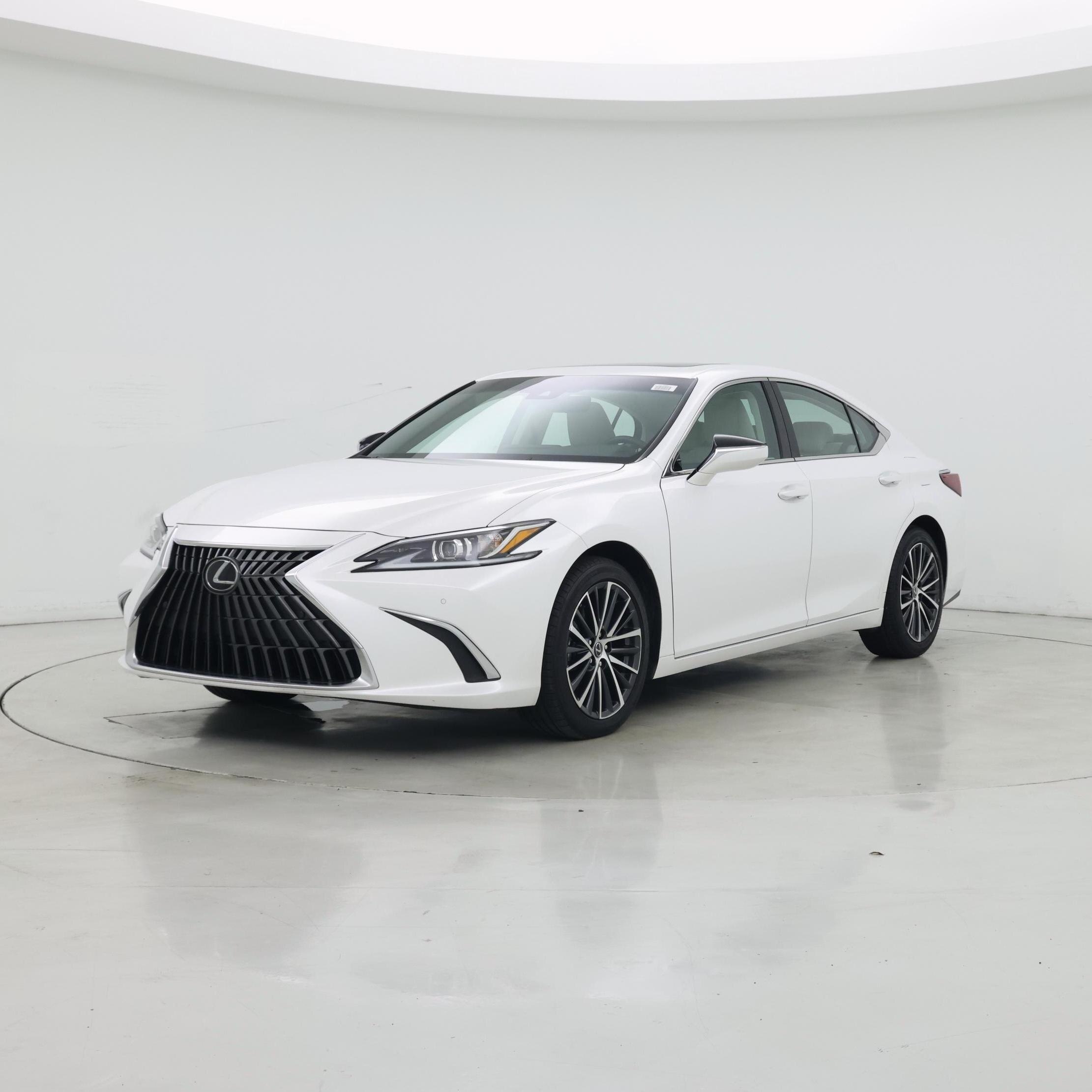 Thumbnail: 2025 Lexus ES - 4