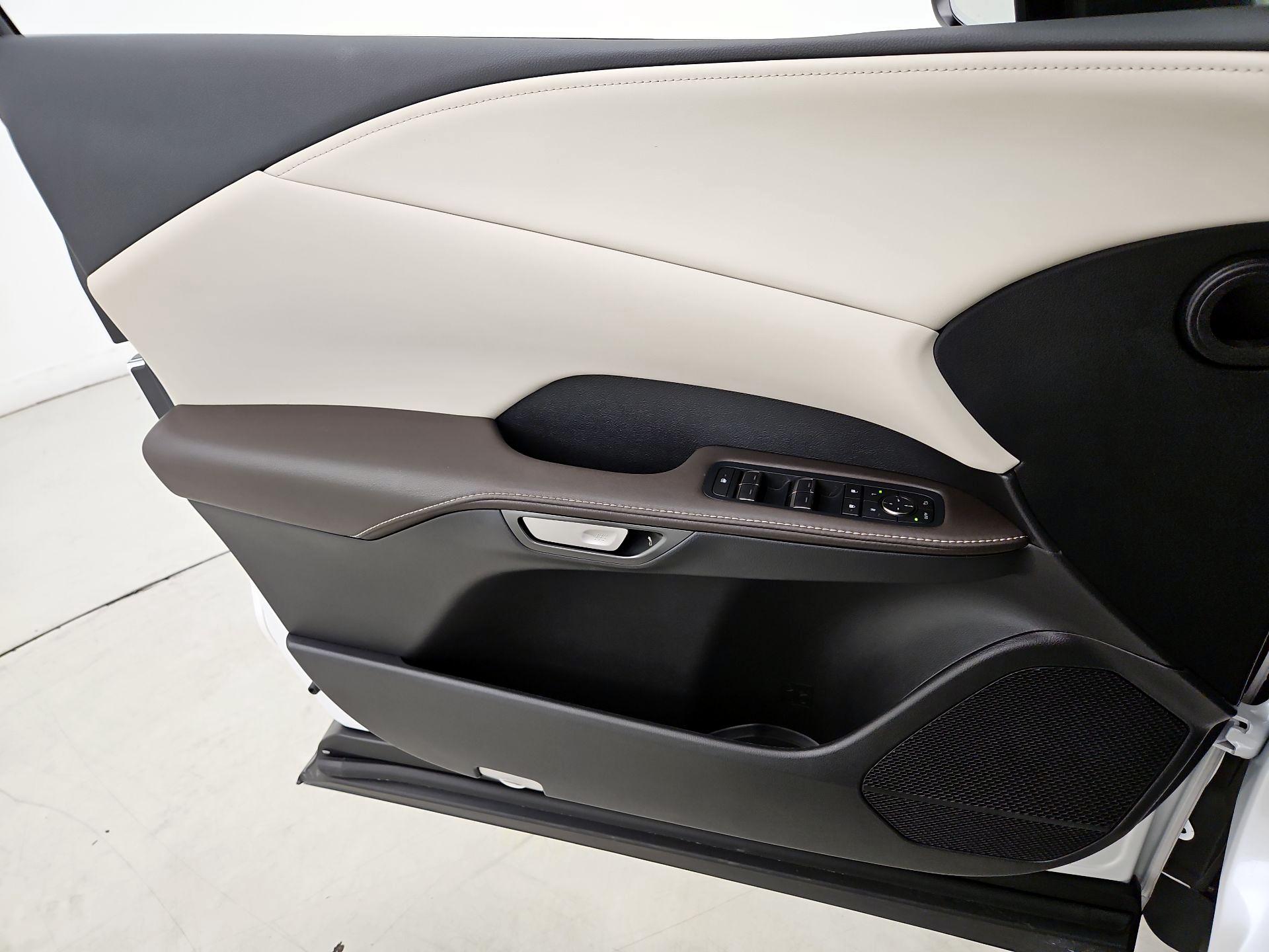 Thumbnail: 2024 Lexus RX - 12